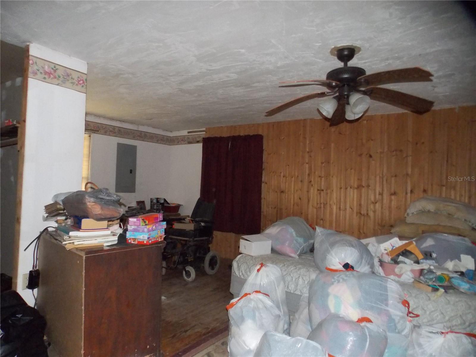 LEITNER TR E LEVY GRANT - Residential