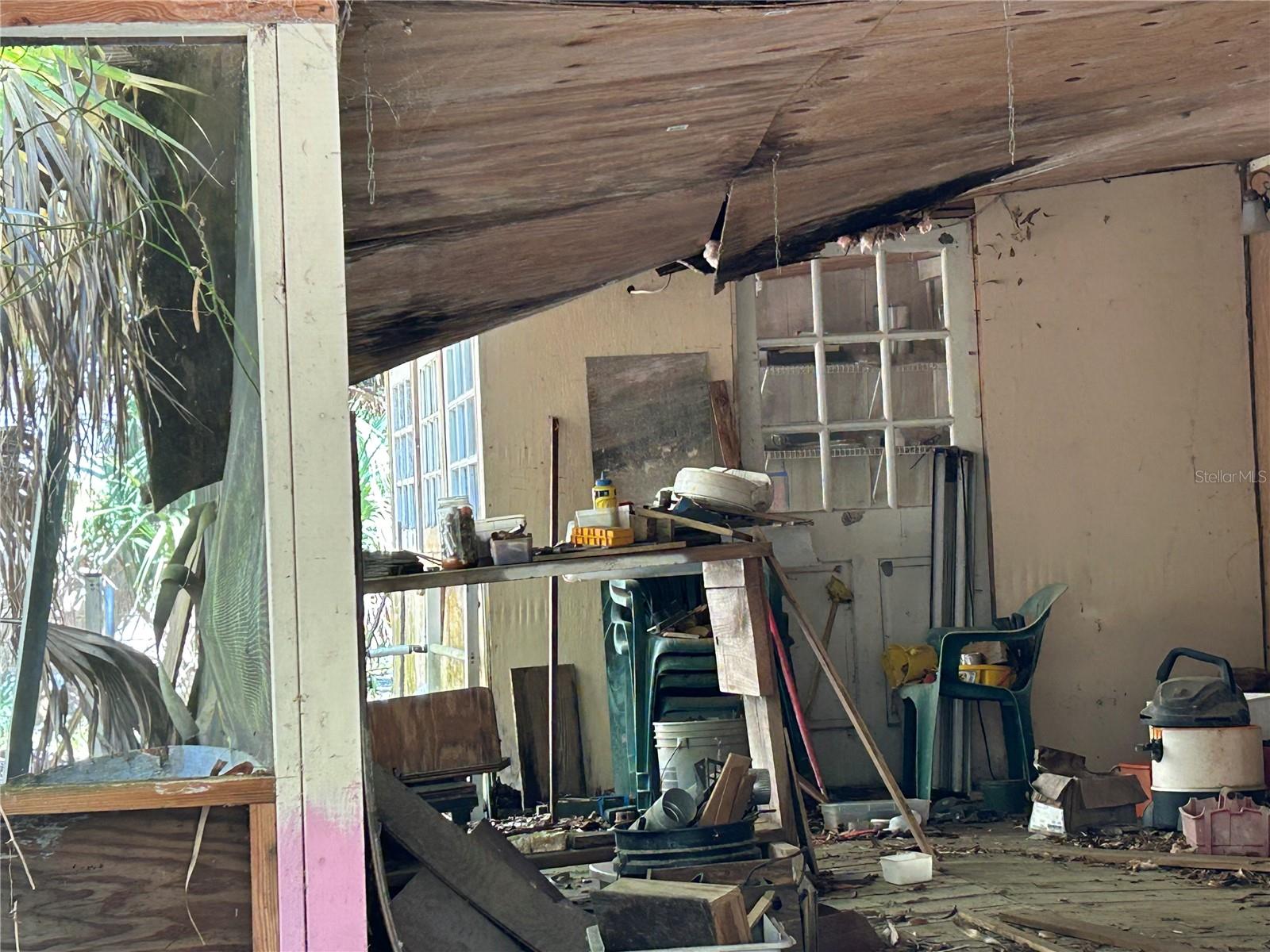 LEITNER TR E LEVY GRANT - Residential