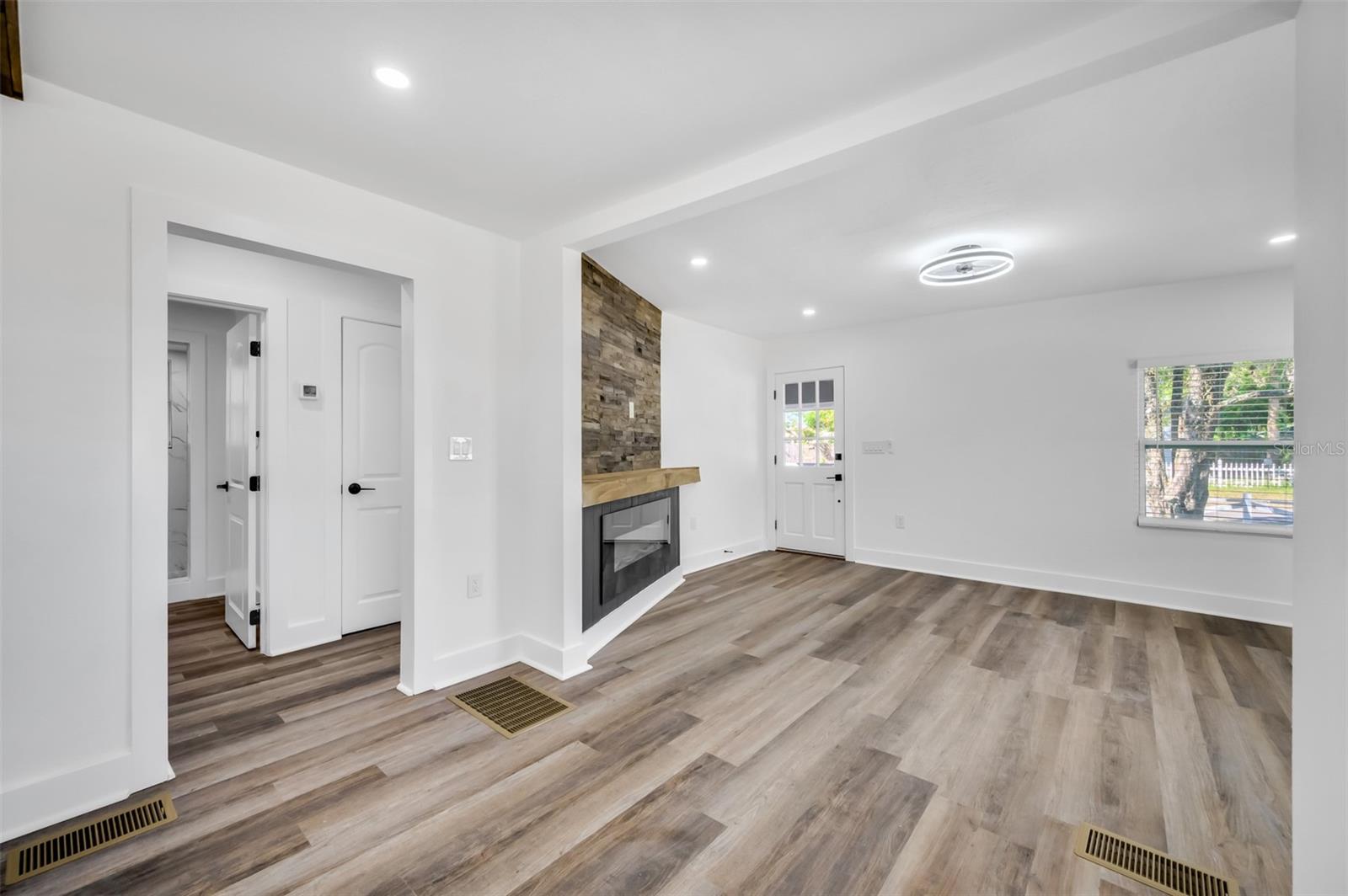 FAIRVIEW TERRACE - Residential