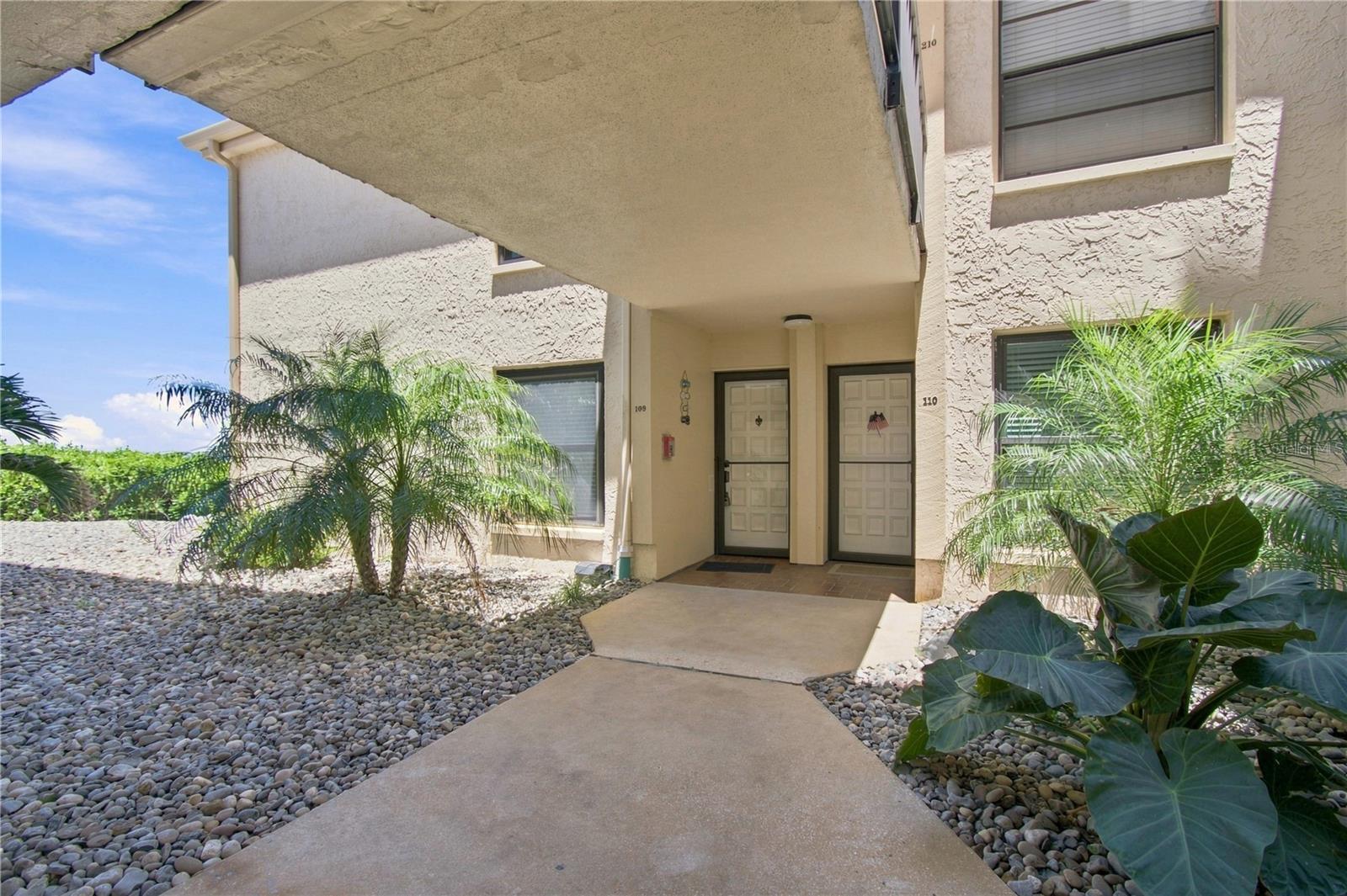 6177 SUN BOULEVARD 109
