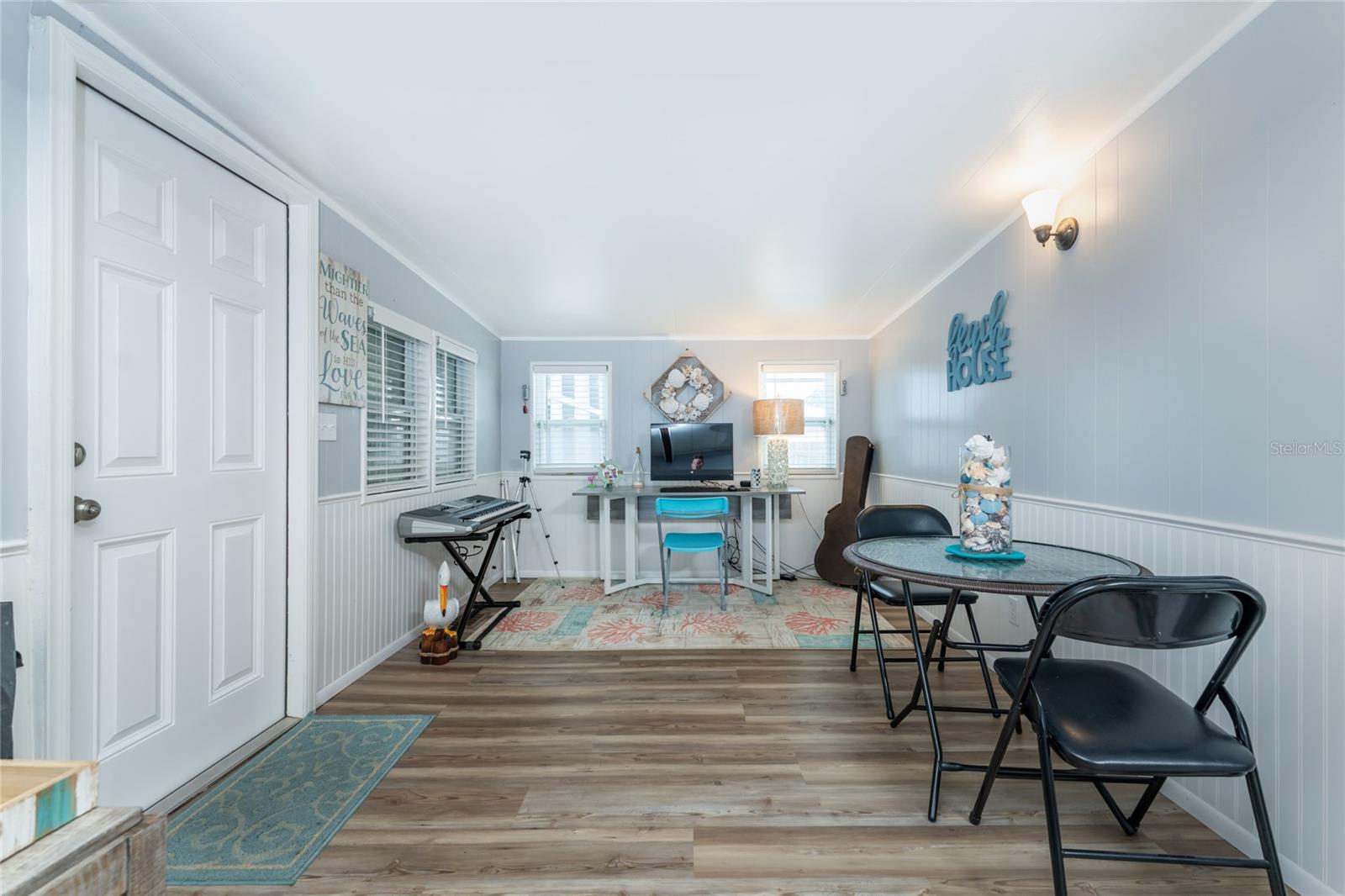 MOBILE GARDENS 1ST ADD - Residential