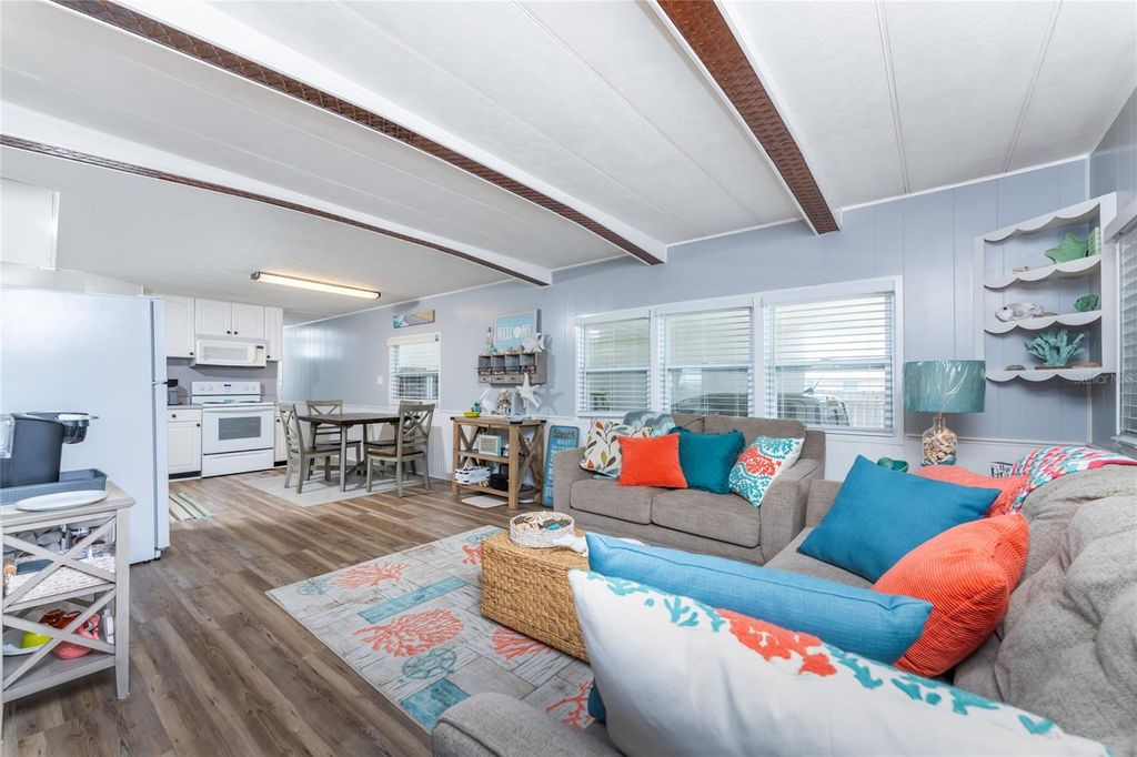 Photo of 615 Via Cala, Englewood, FL 34224 (MLS # D6145114)