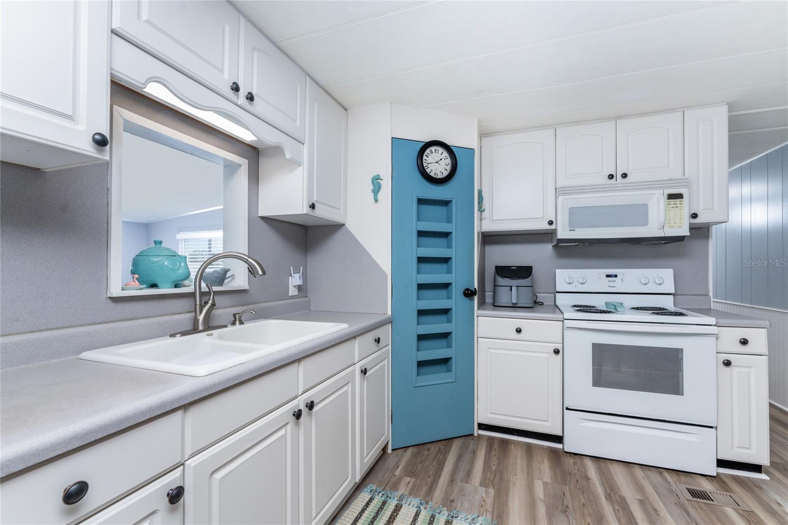 MOBILE GARDENS 1ST ADD - Residential