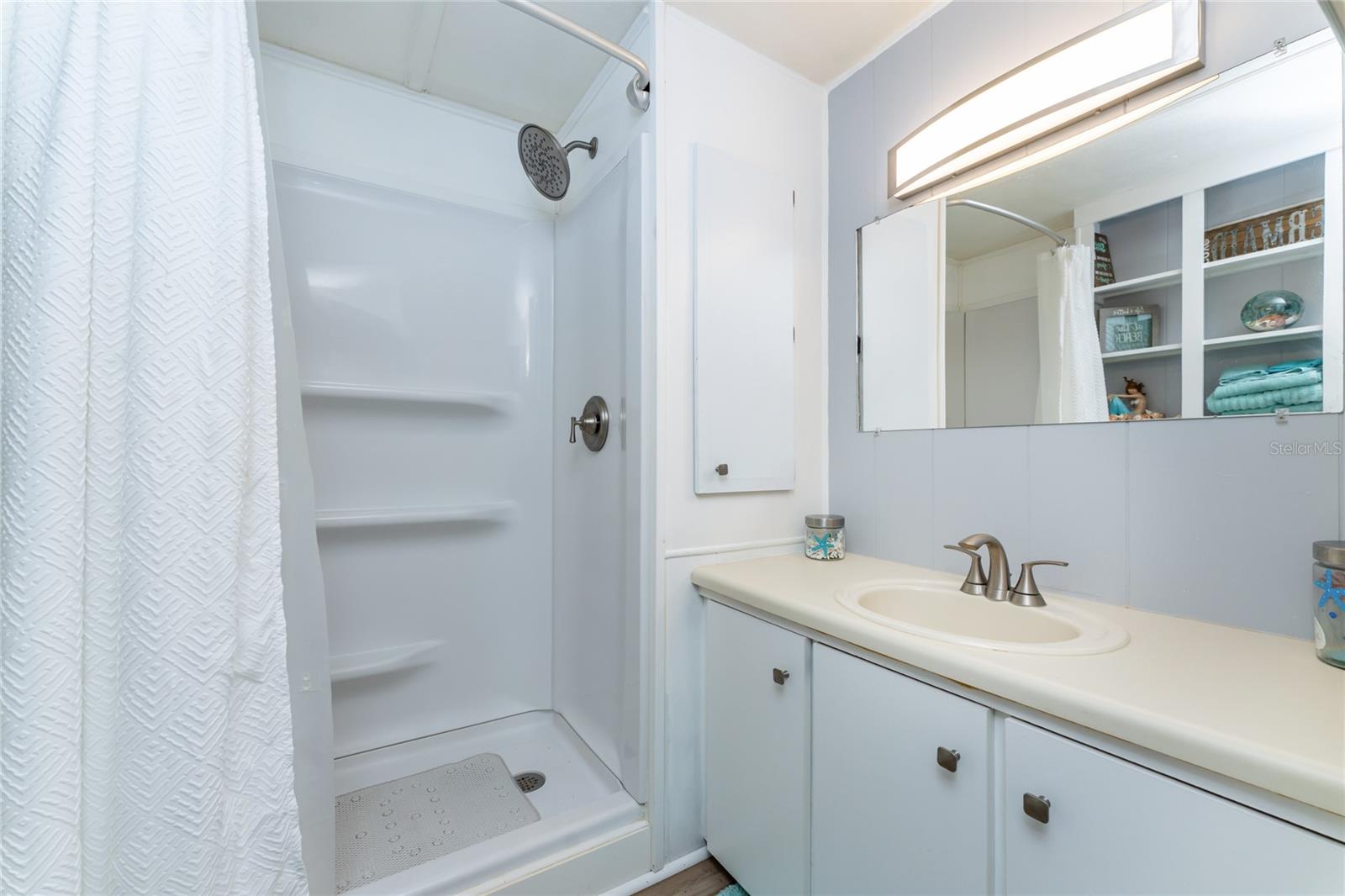 MOBILE GARDENS 1ST ADD - Residential