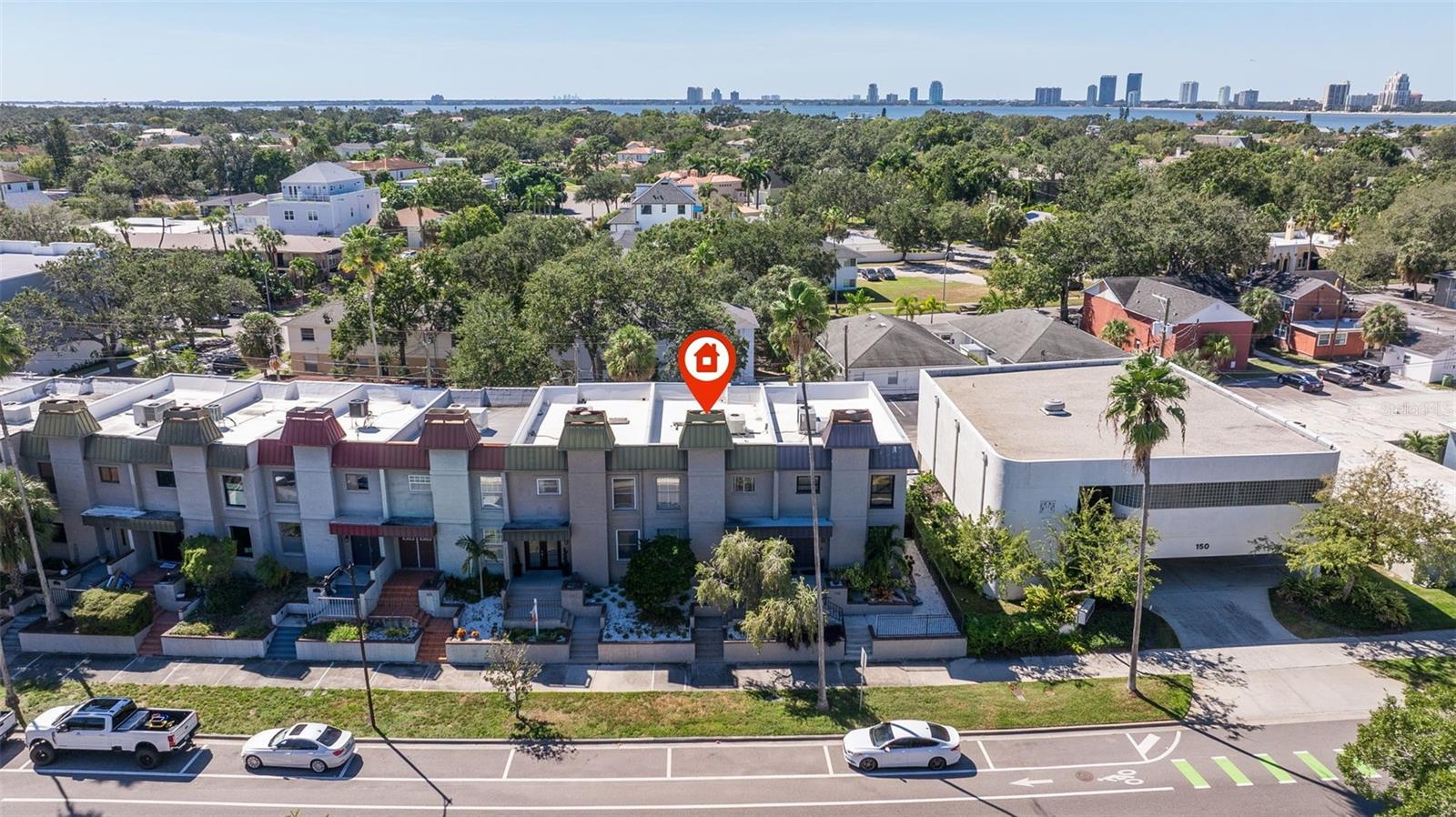 DAVIS ISLANDS PB10 PG52 TO 57 - Residential