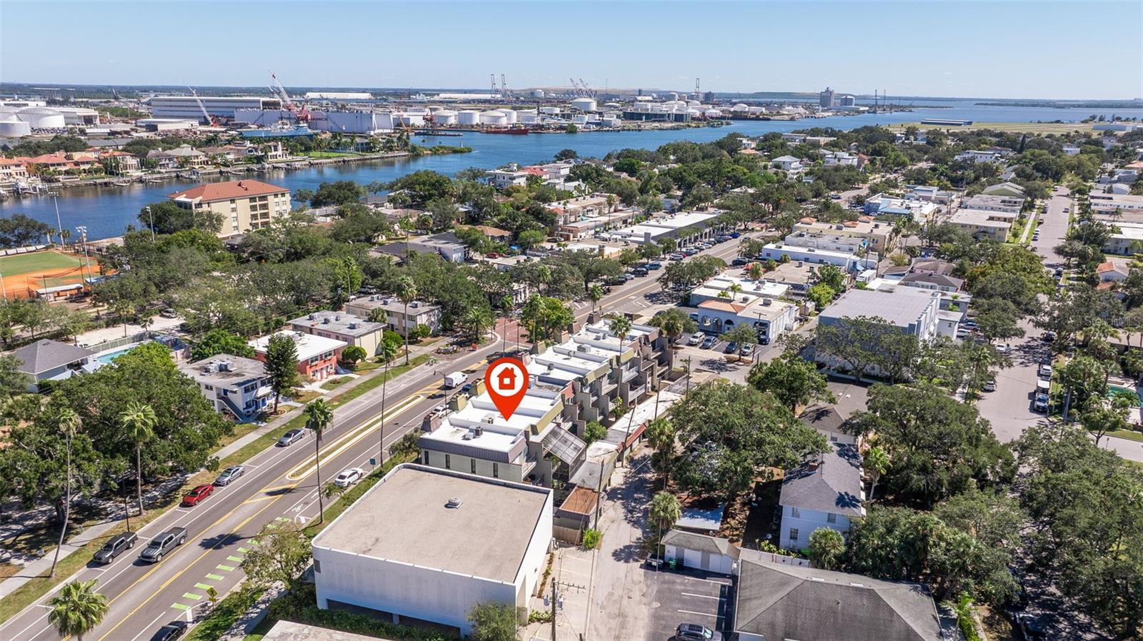 DAVIS ISLANDS PB10 PG52 TO 57 - Residential