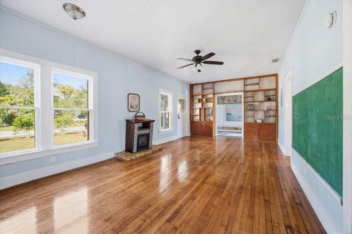 HIBISCUS PARK - Residential