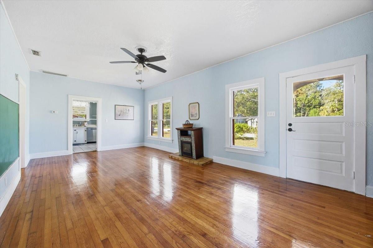 HIBISCUS PARK - Residential