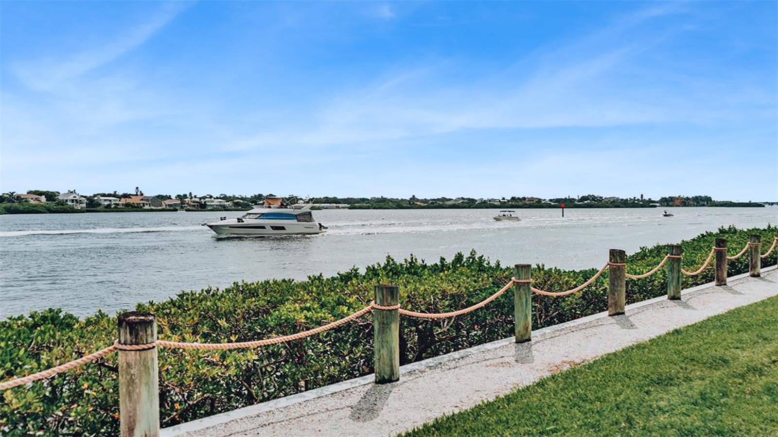 GULF & BAY CLUB BAYSIDE - Residential Lease