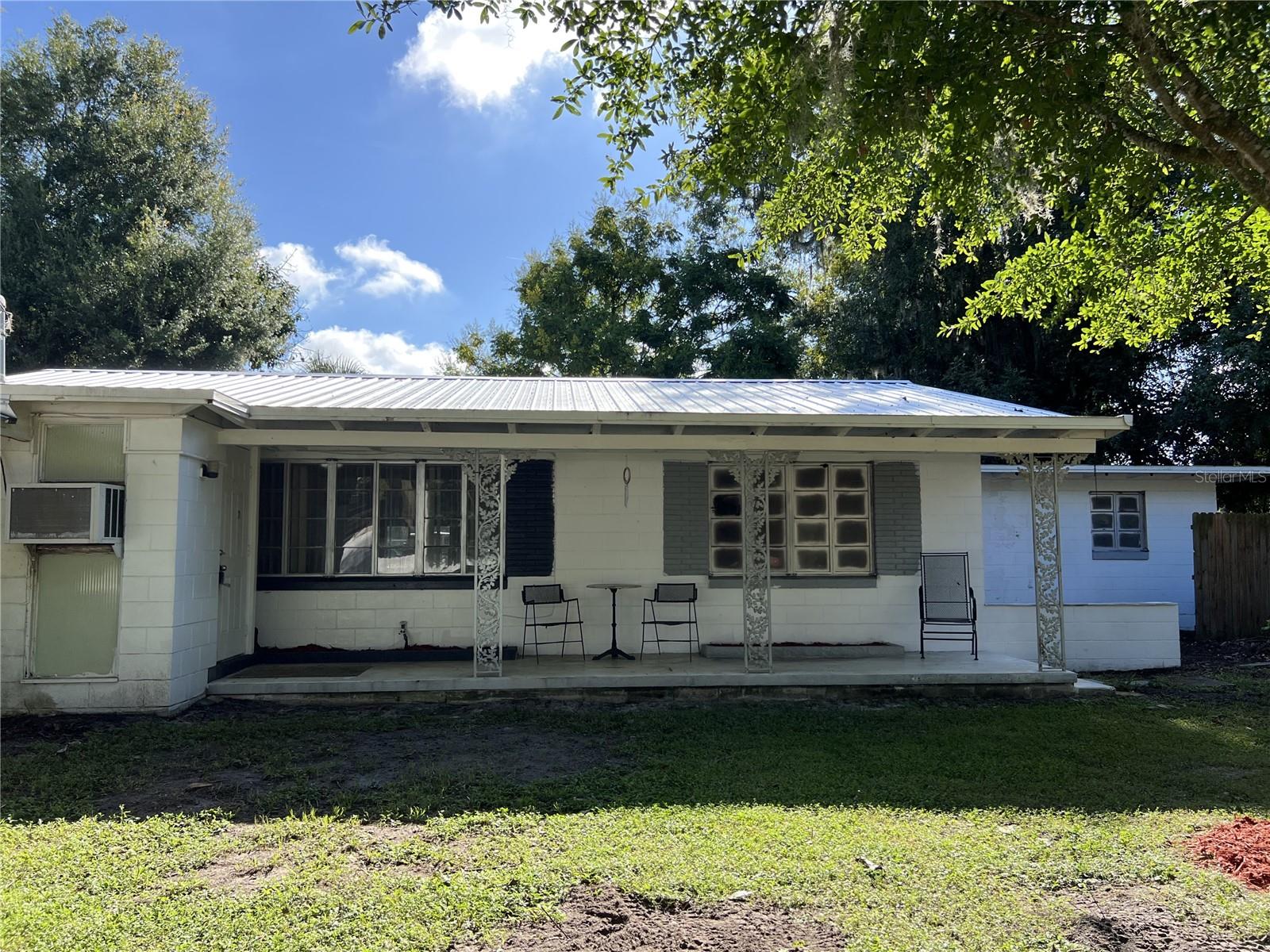 21 LIND AVENUE