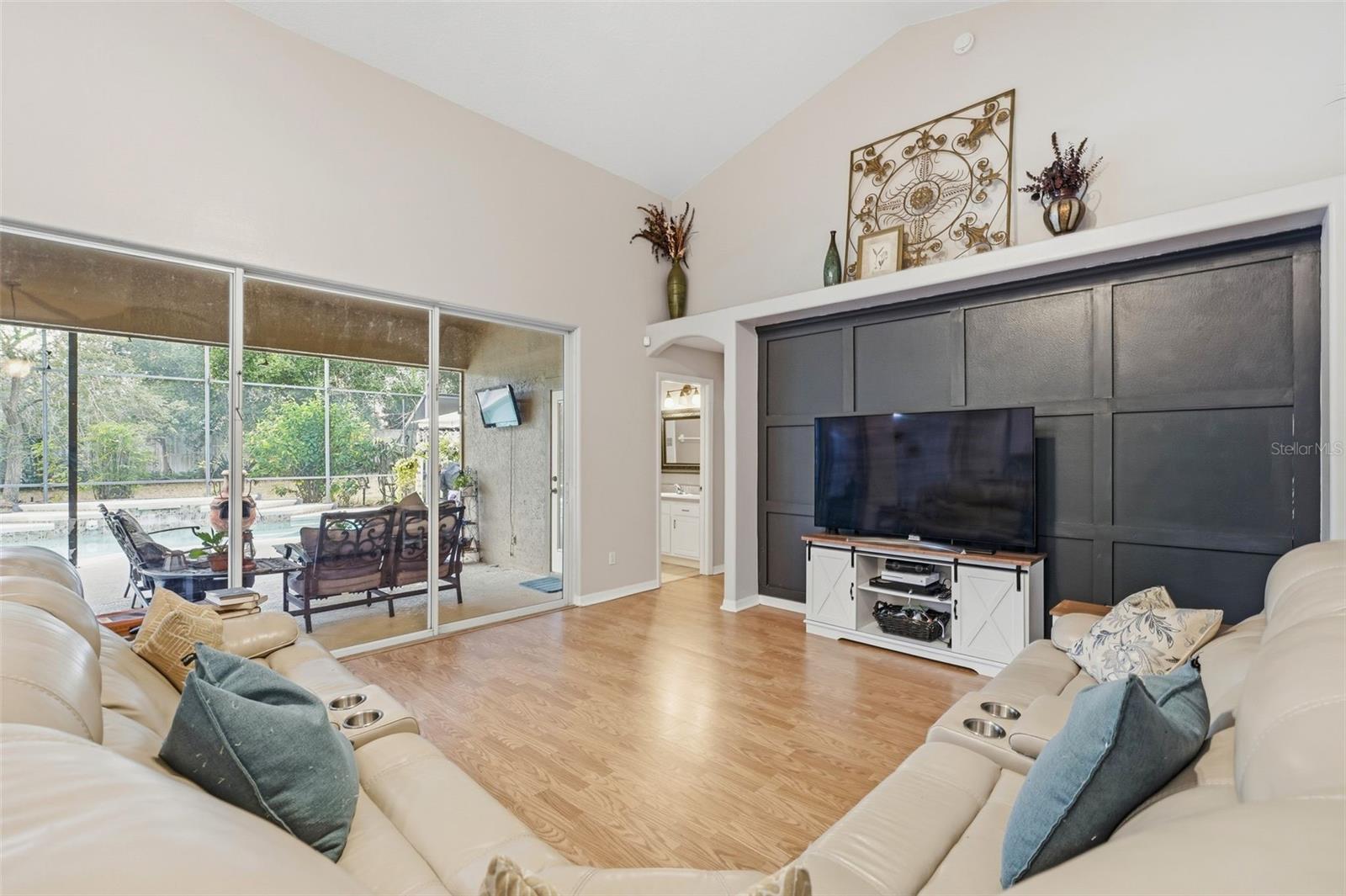 CLERMONT COLLEGE PARK PH 01 LT 01 - Residential