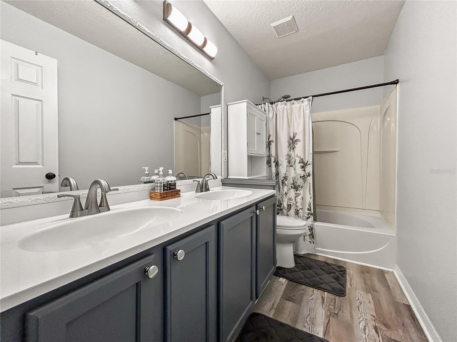 CLERMONT SKYRIDGE VALLEY PH 03 LT 302 - Residential