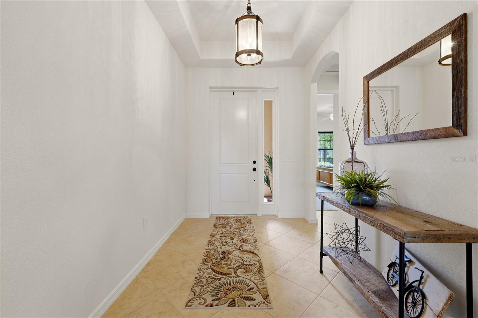 534 CHANTILLY TRAIL