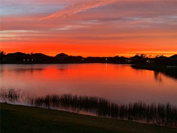 534 CHANTILLY TRAIL BRADENTON FL 34212