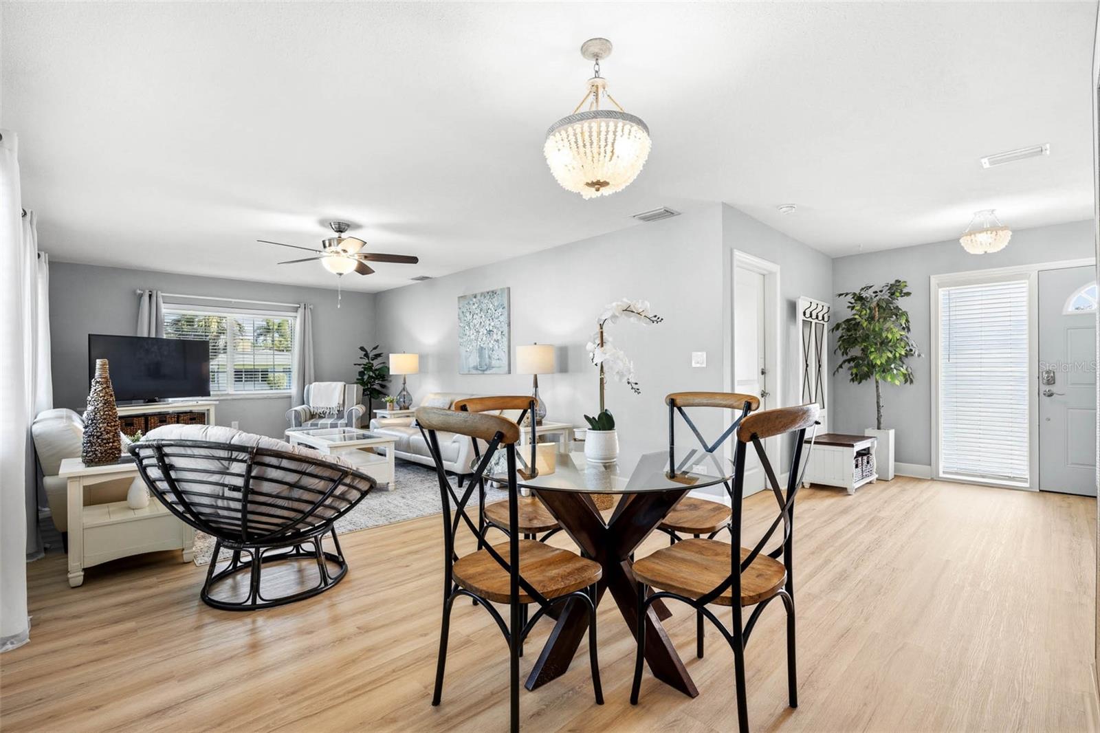 FAIRWAY ESTATES 8TH ADD - Residential