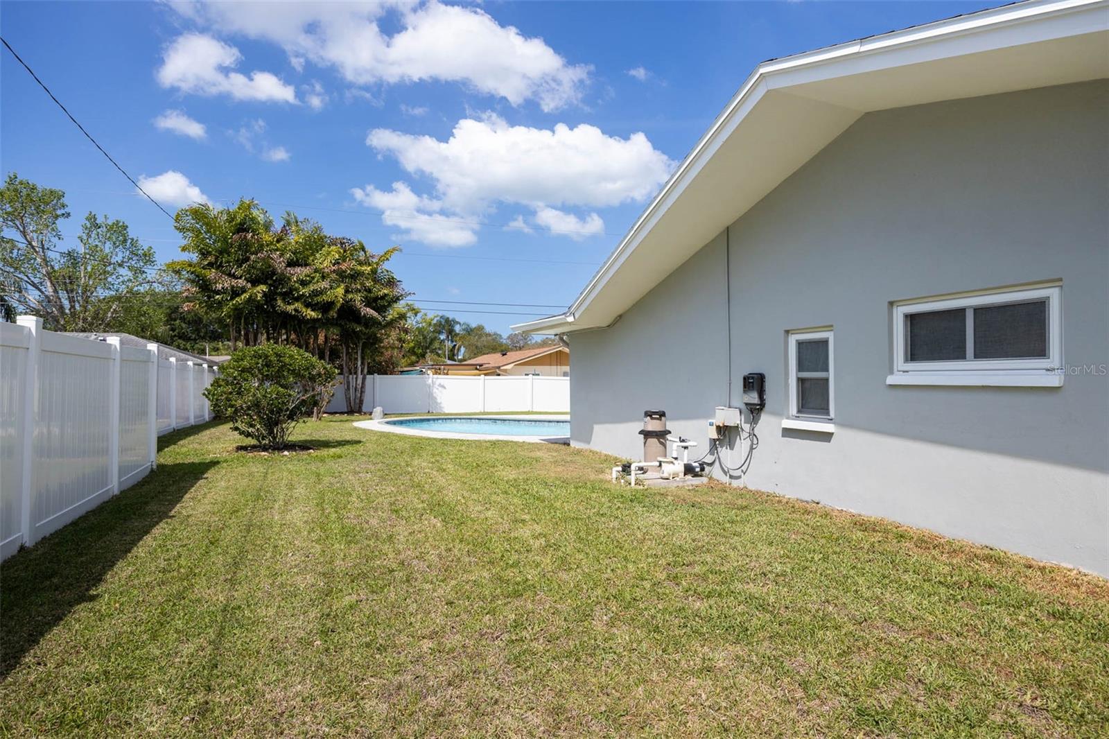 FAIRWAY ESTATES 8TH ADD - Residential