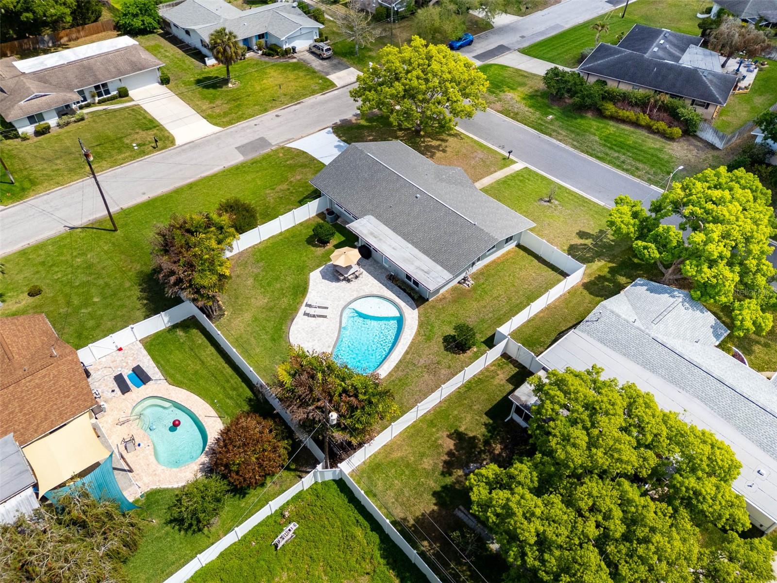 FAIRWAY ESTATES 8TH ADD - Residential