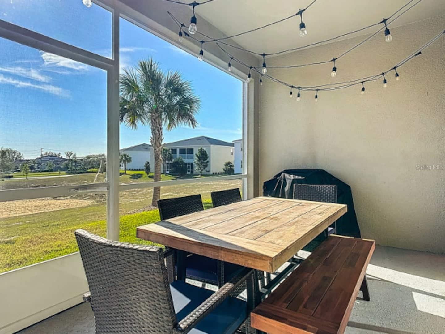 CHAMPIONSGATE CONDO 2 PH 12 - Residential