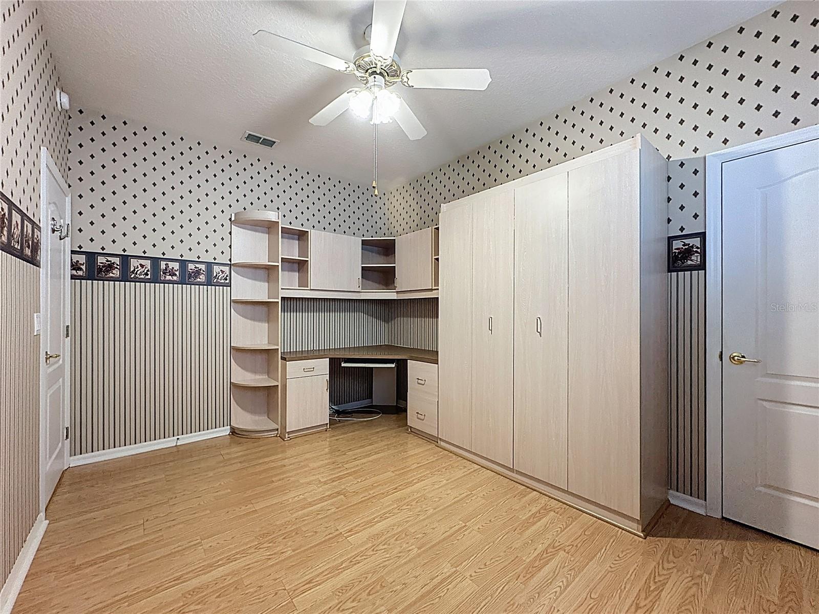 KINGS RIDGE - Residential