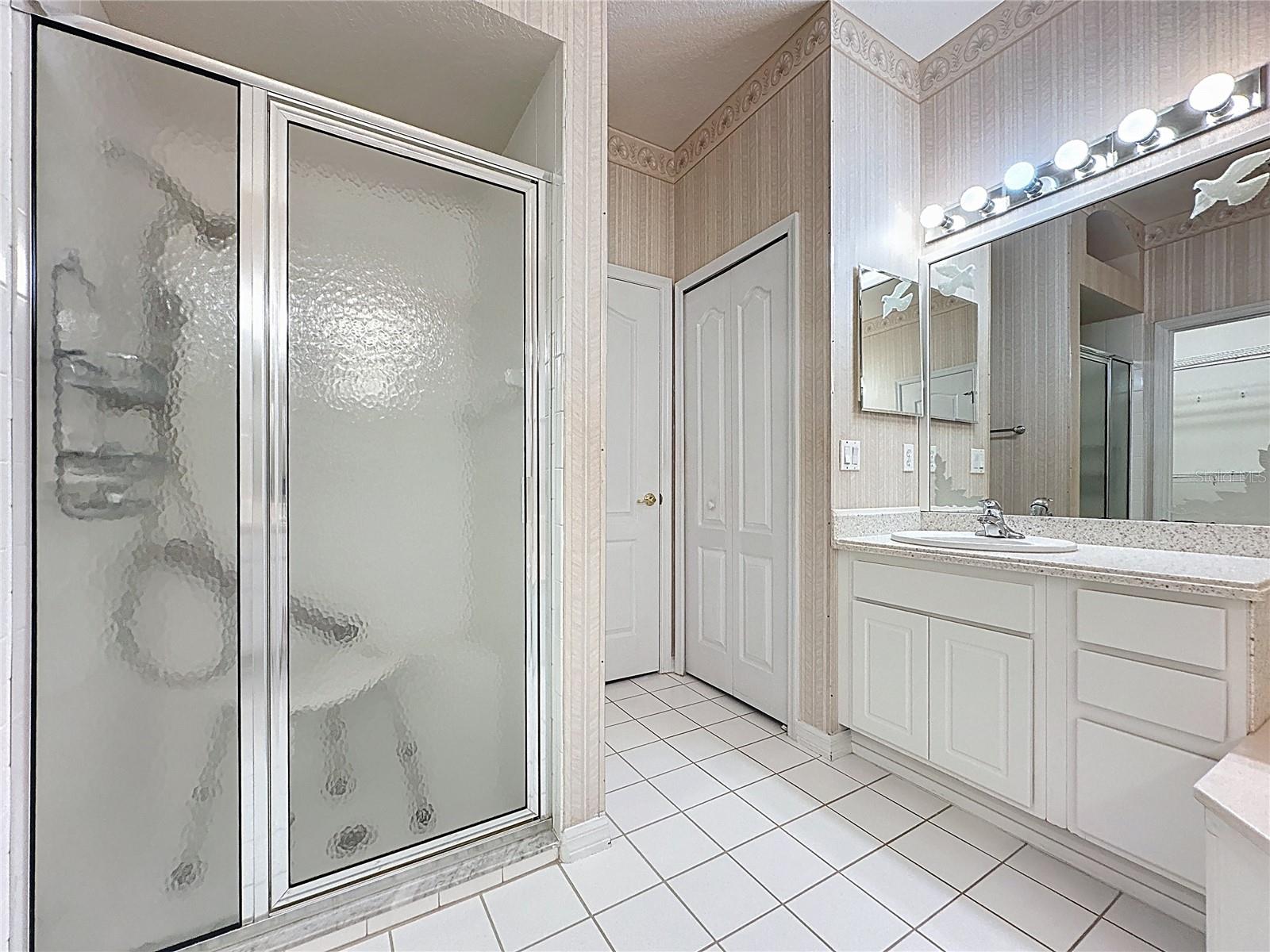 KINGS RIDGE - Residential