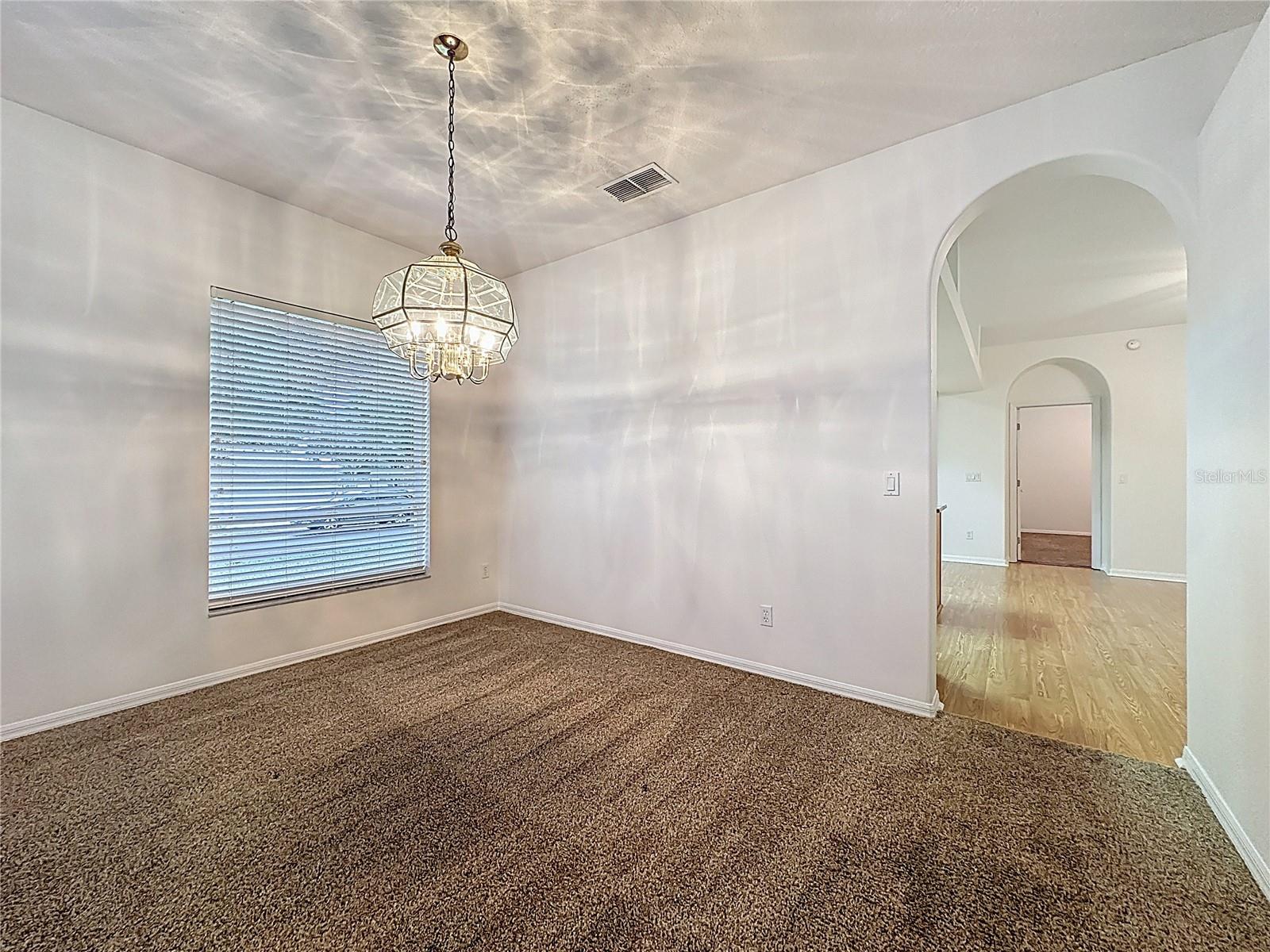 KINGS RIDGE - Residential