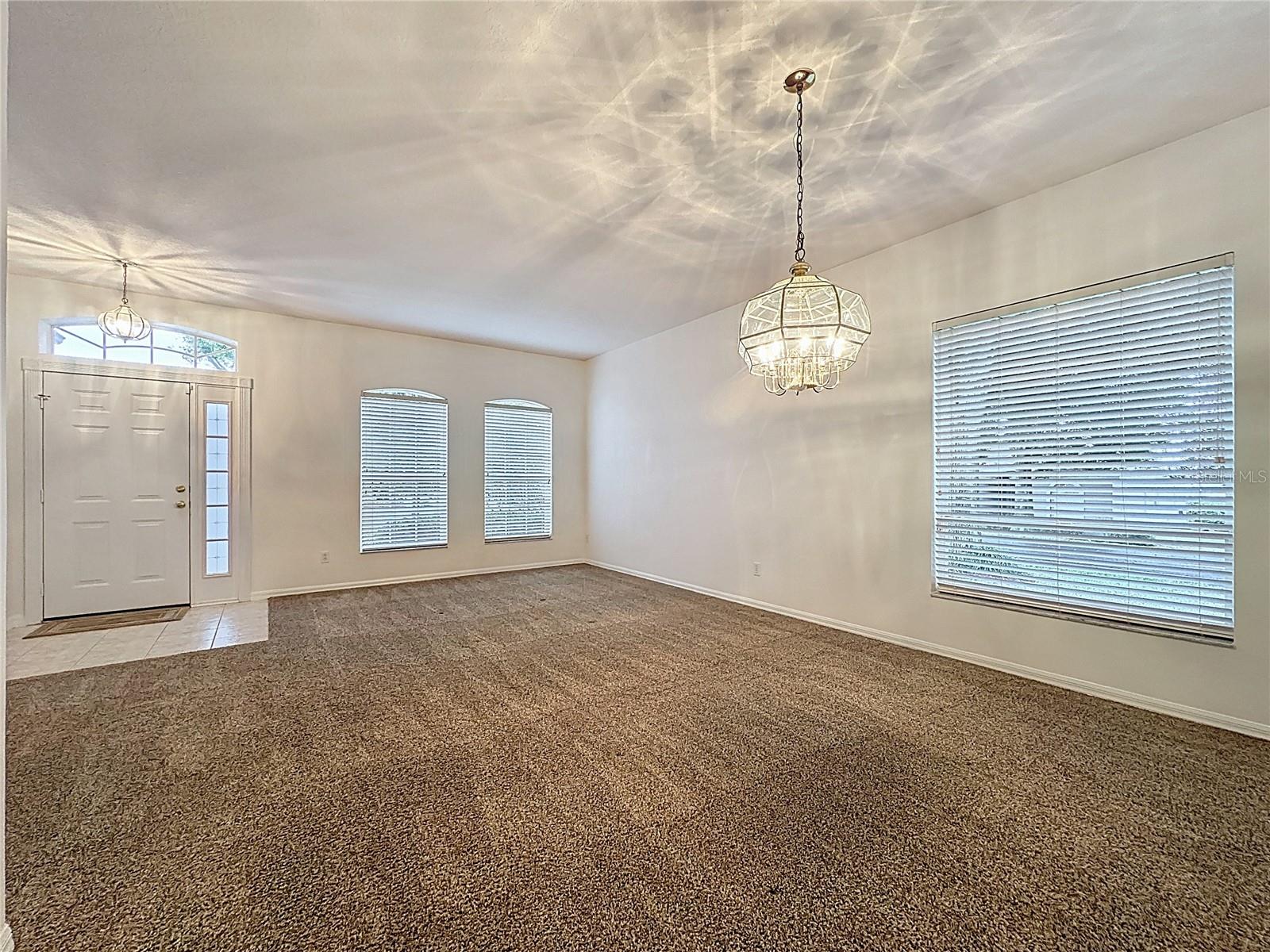 KINGS RIDGE - Residential