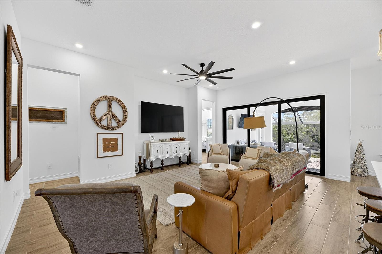 ANTIGUA COVE PH 3B - Residential