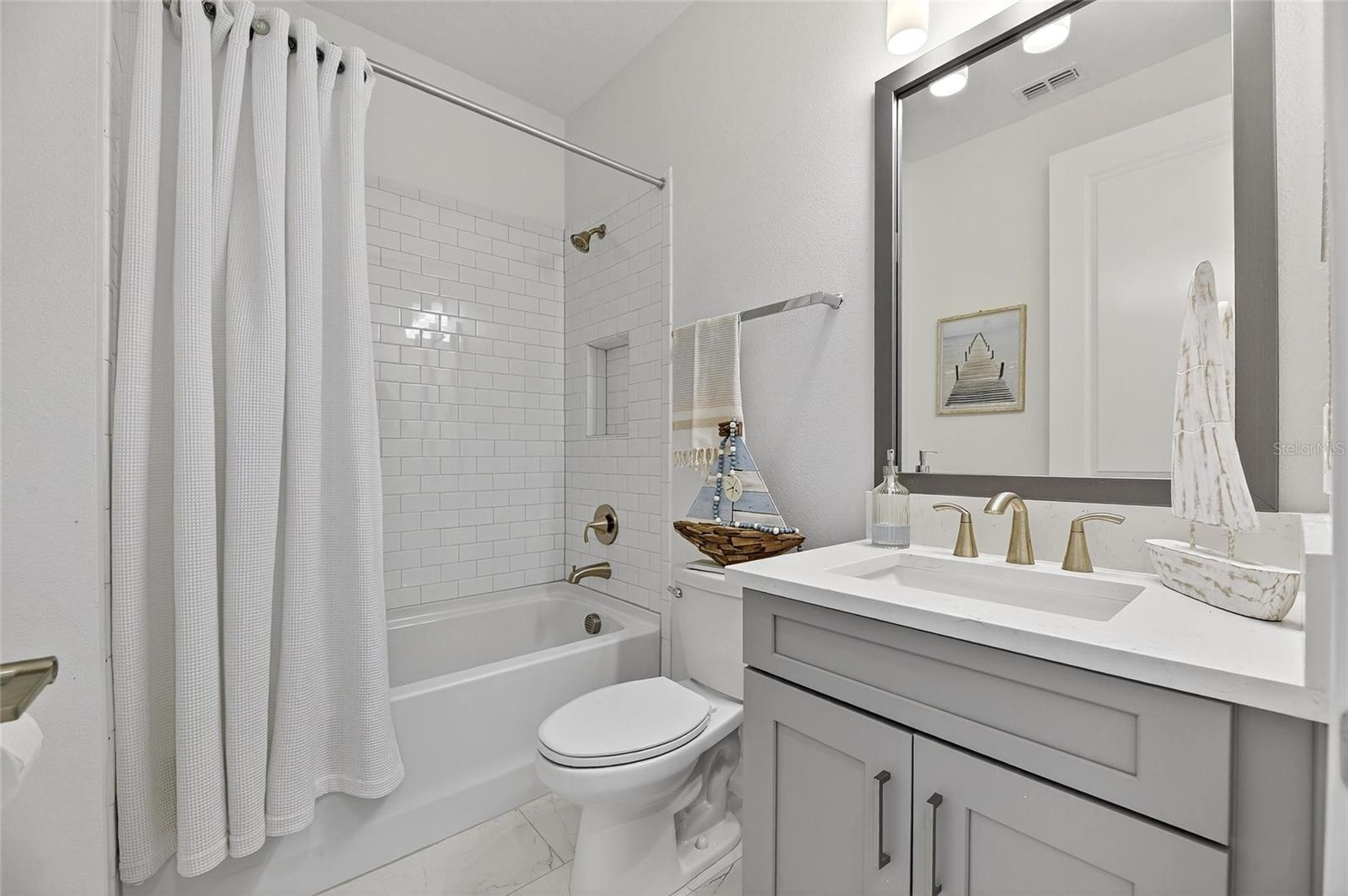 ANTIGUA COVE PH 3B - Residential