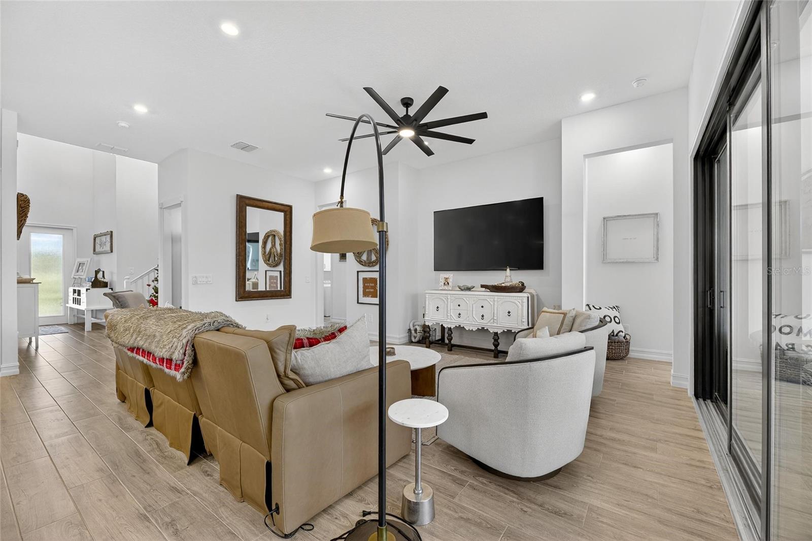 ANTIGUA COVE PH 3B - Residential