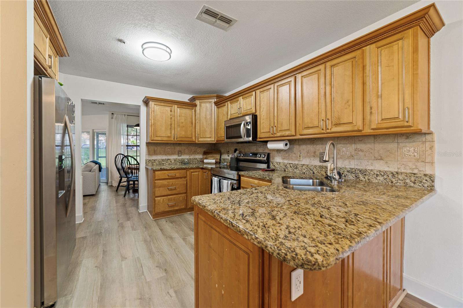 NORTHBRIDGE AT COUNTRY CREEK - Residential