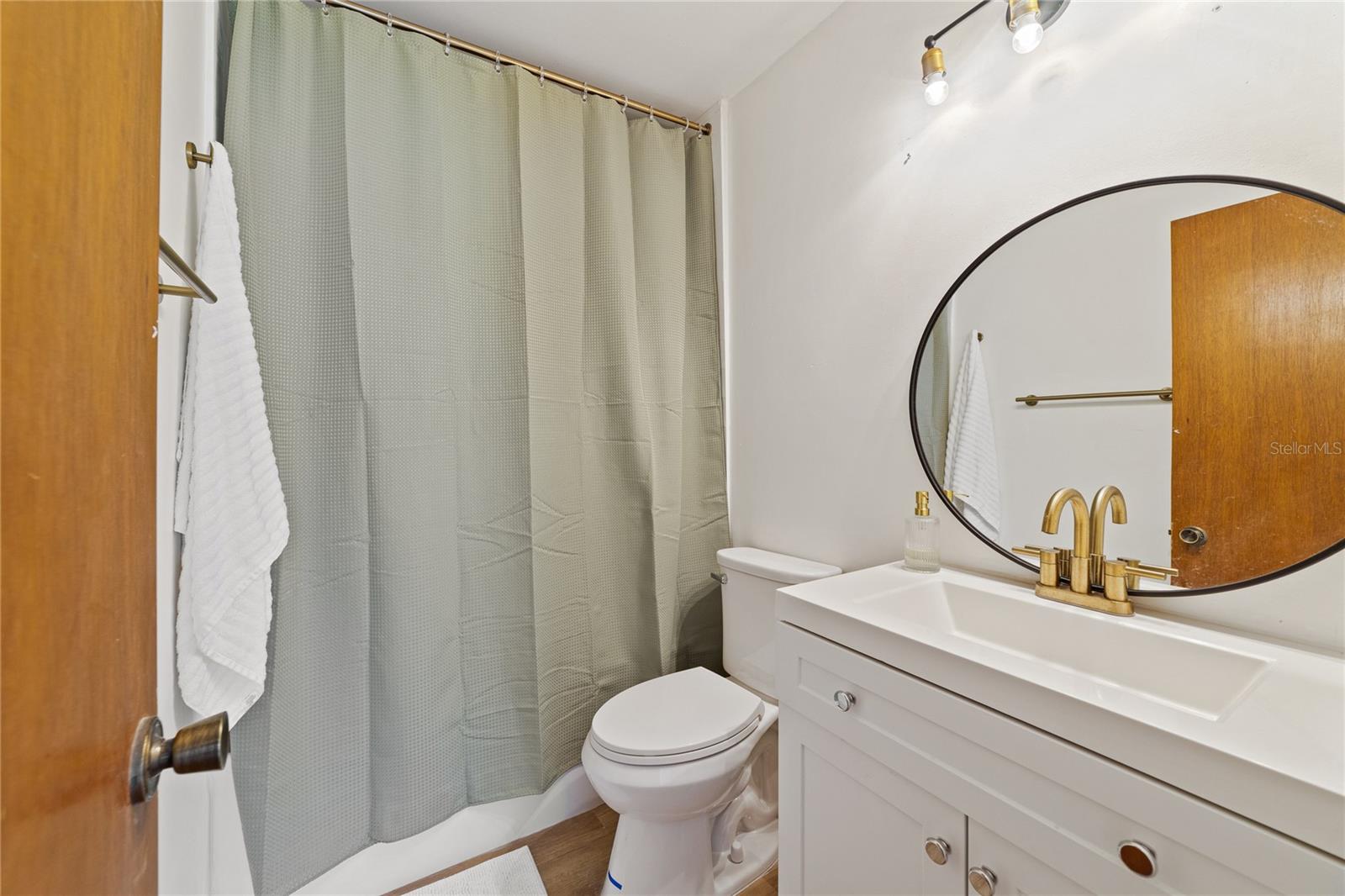 NORTHBRIDGE AT COUNTRY CREEK - Residential