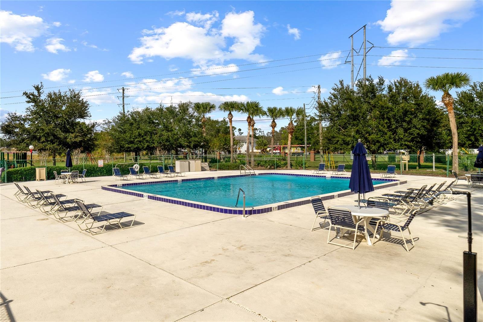 NORTHBRIDGE AT COUNTRY CREEK - Residential