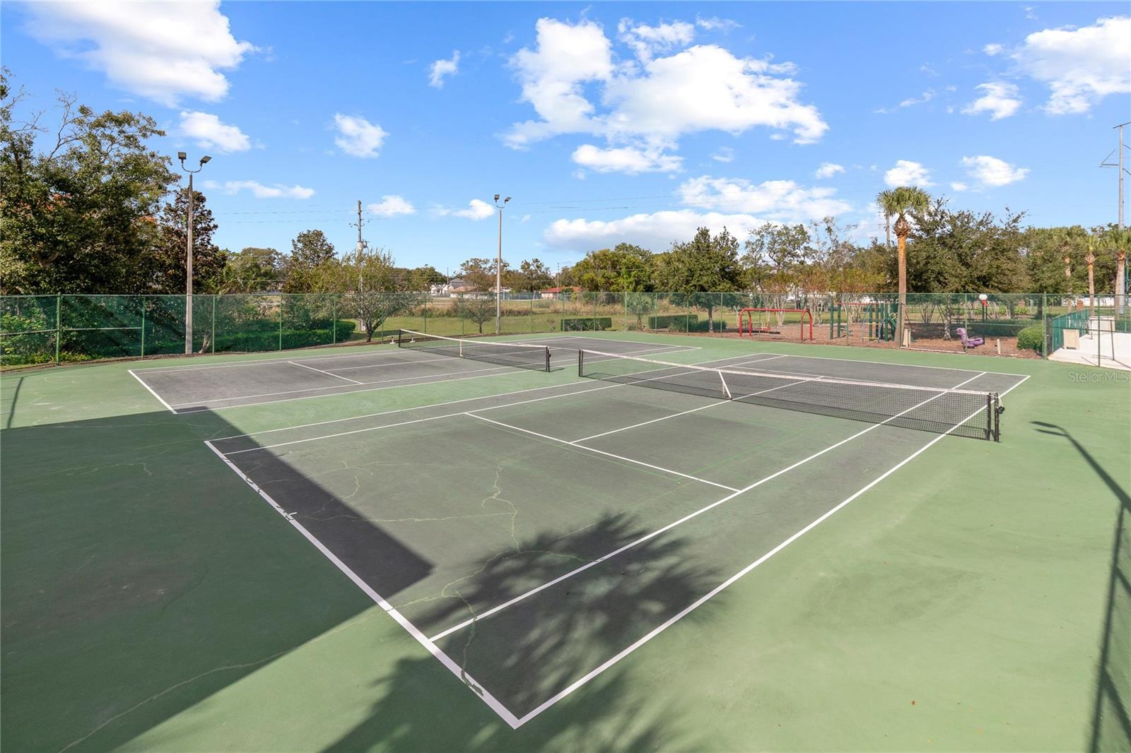 NORTHBRIDGE AT COUNTRY CREEK - Residential