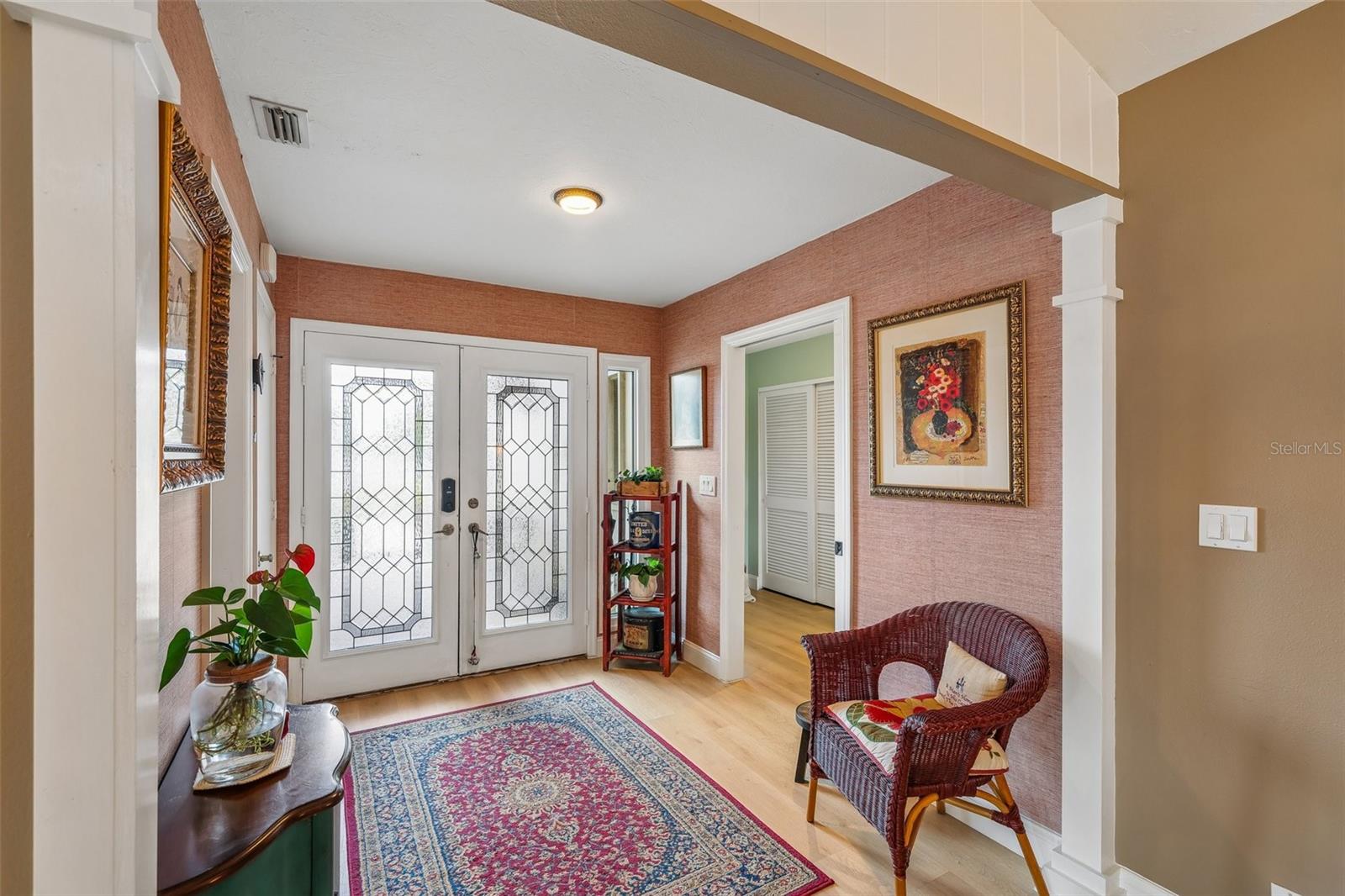 COUNTRY PLACE - Residential