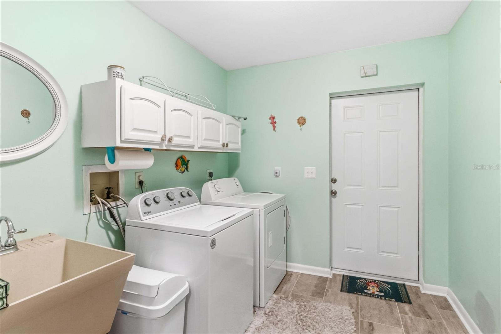 SOUTH VENICE - Residential