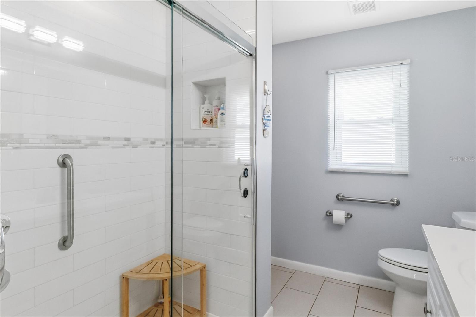 SOUTH VENICE - Residential