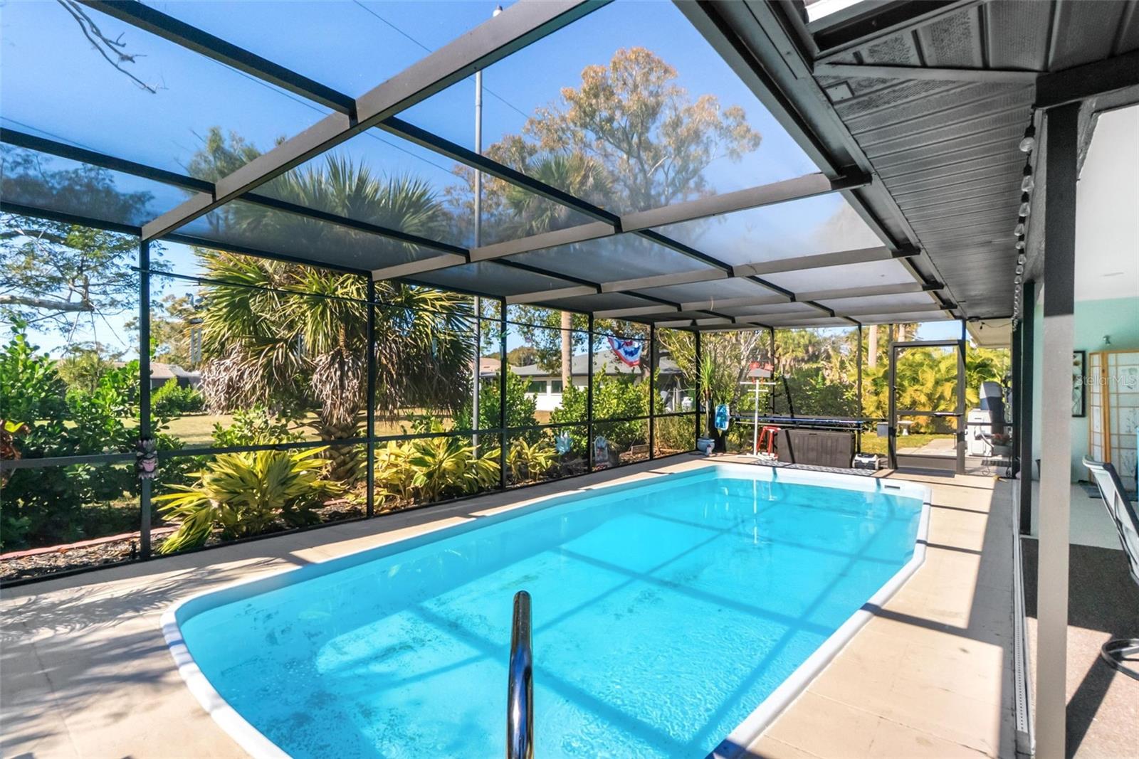 SOUTH VENICE - Residential