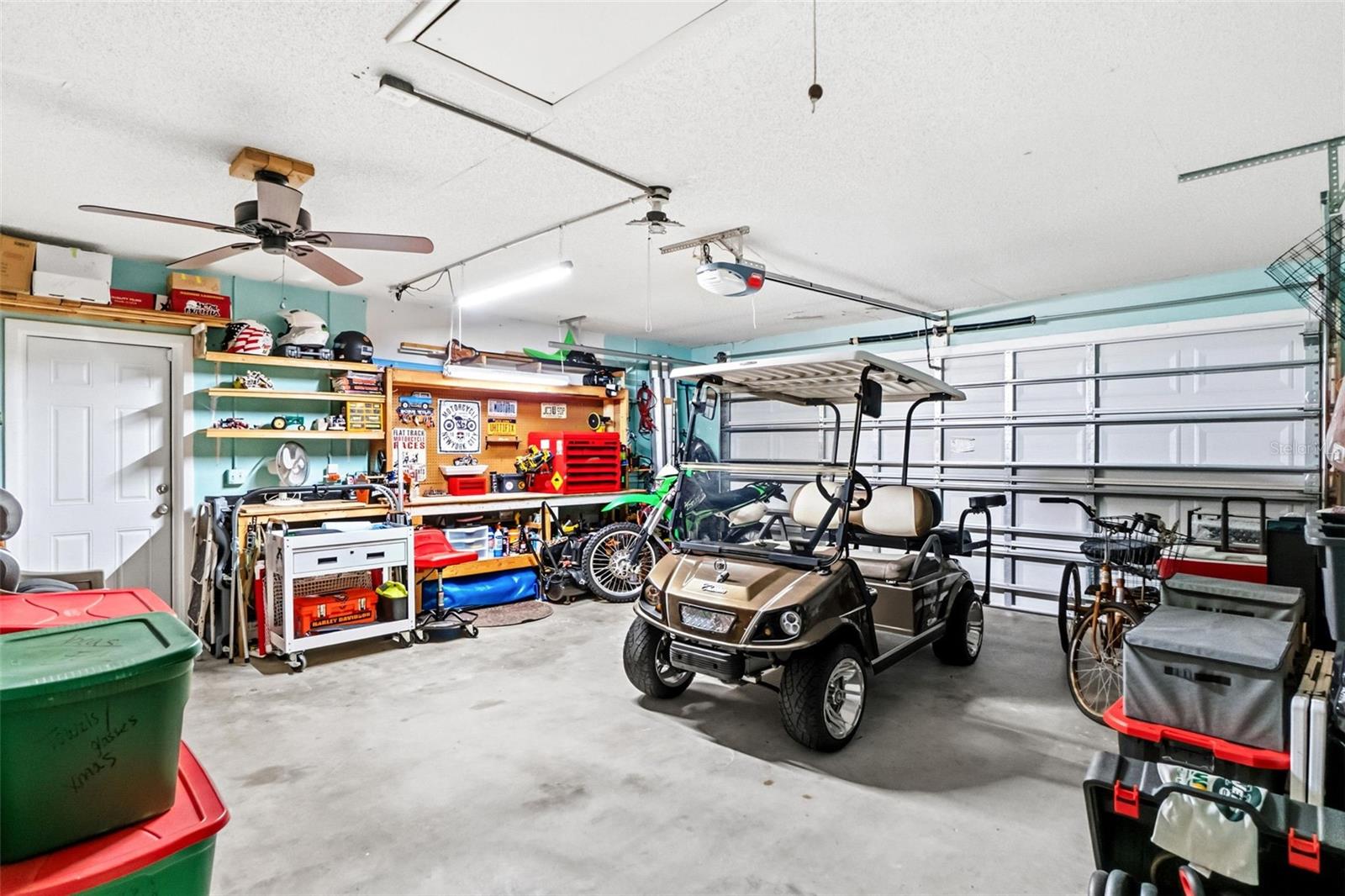 SOUTH VENICE - Residential