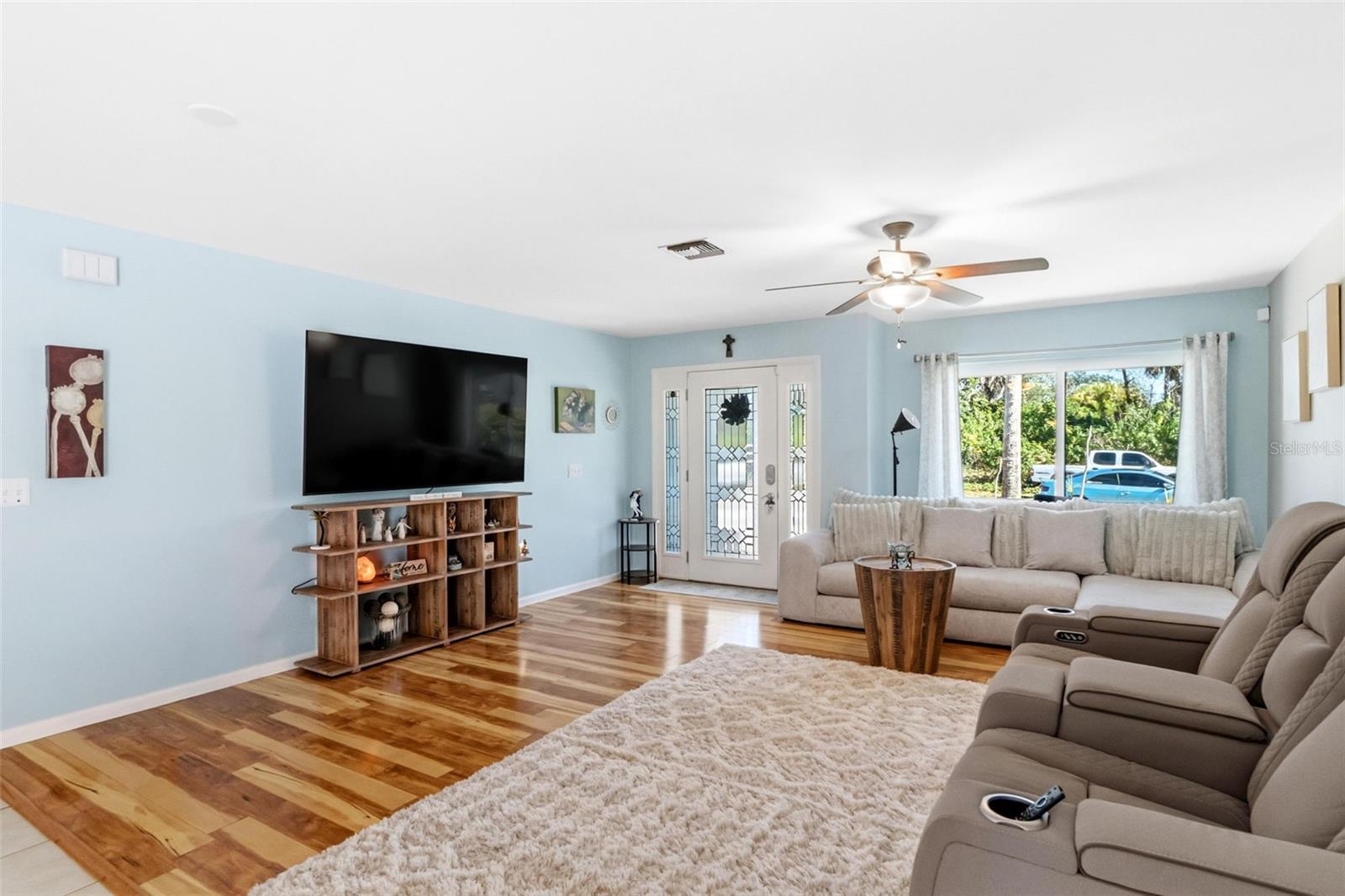 SOUTH VENICE - Residential