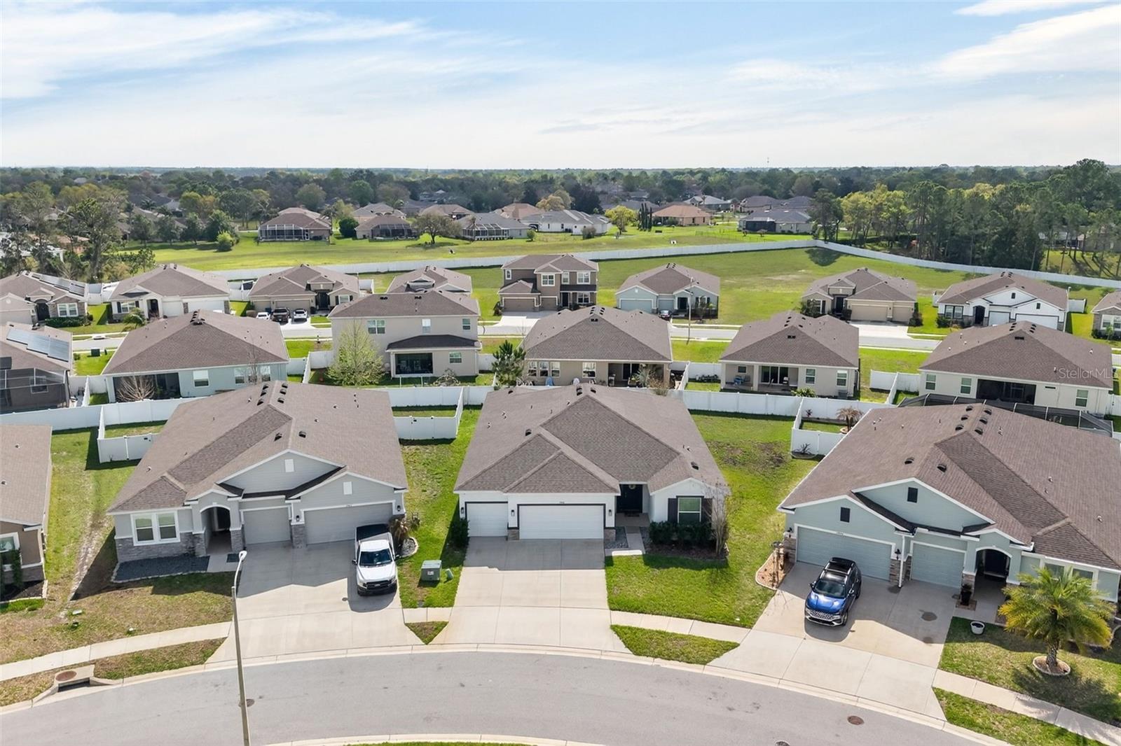 BARRINGTON/STERLING HILL UN 1 - Residential