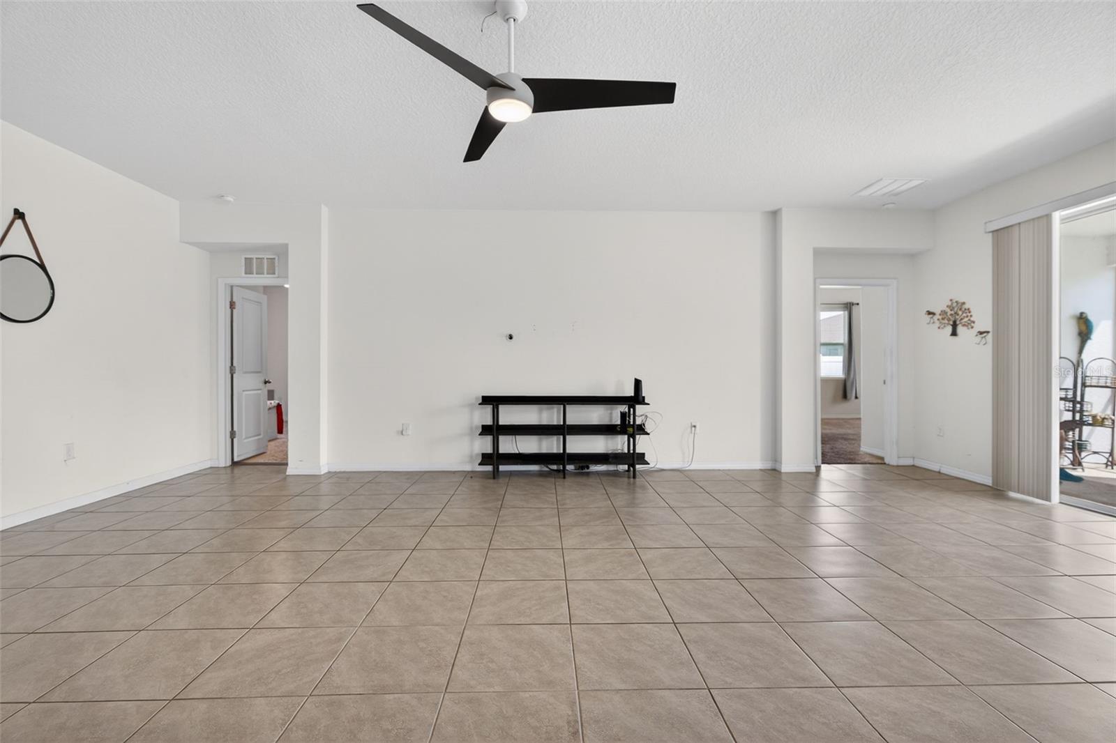 BARRINGTON/STERLING HILL UN 1 - Residential