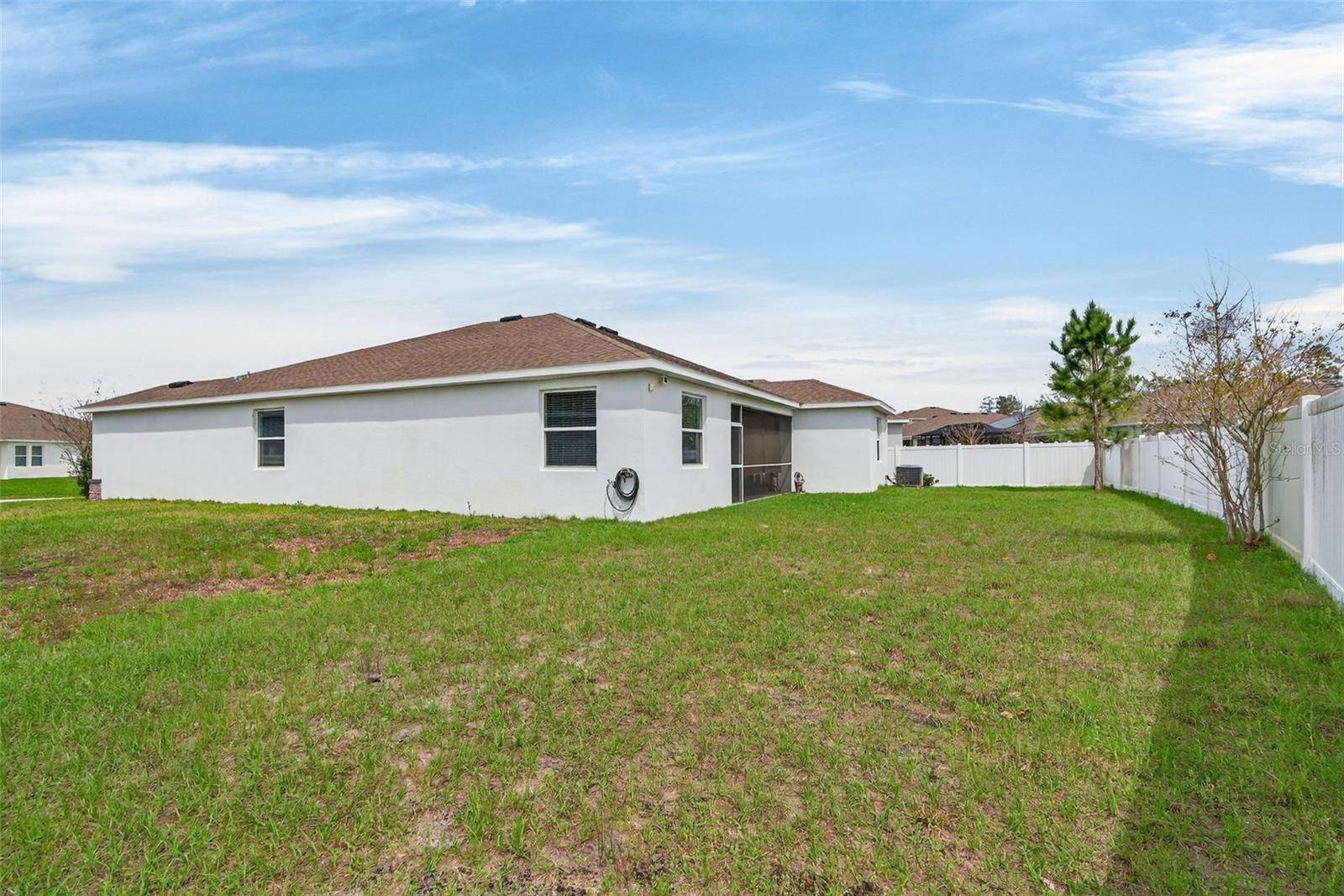 BARRINGTON/STERLING HILL UN 1 - Residential