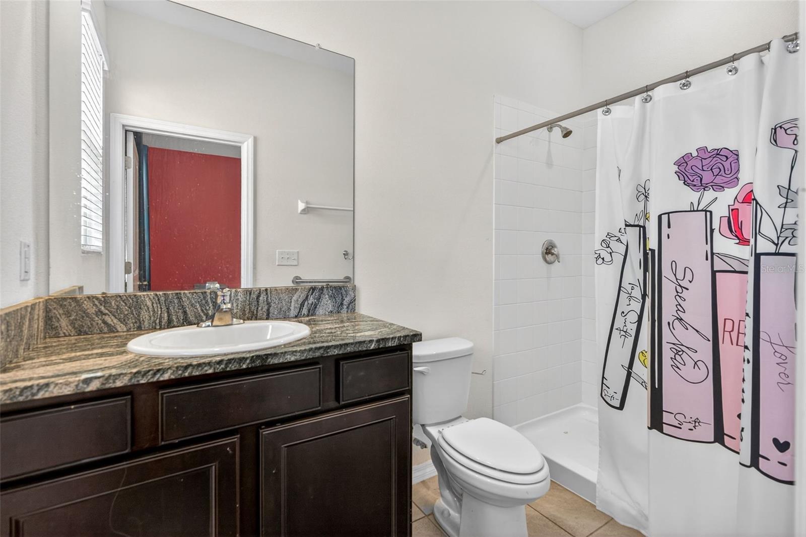 BARRINGTON/STERLING HILL UN 1 - Residential