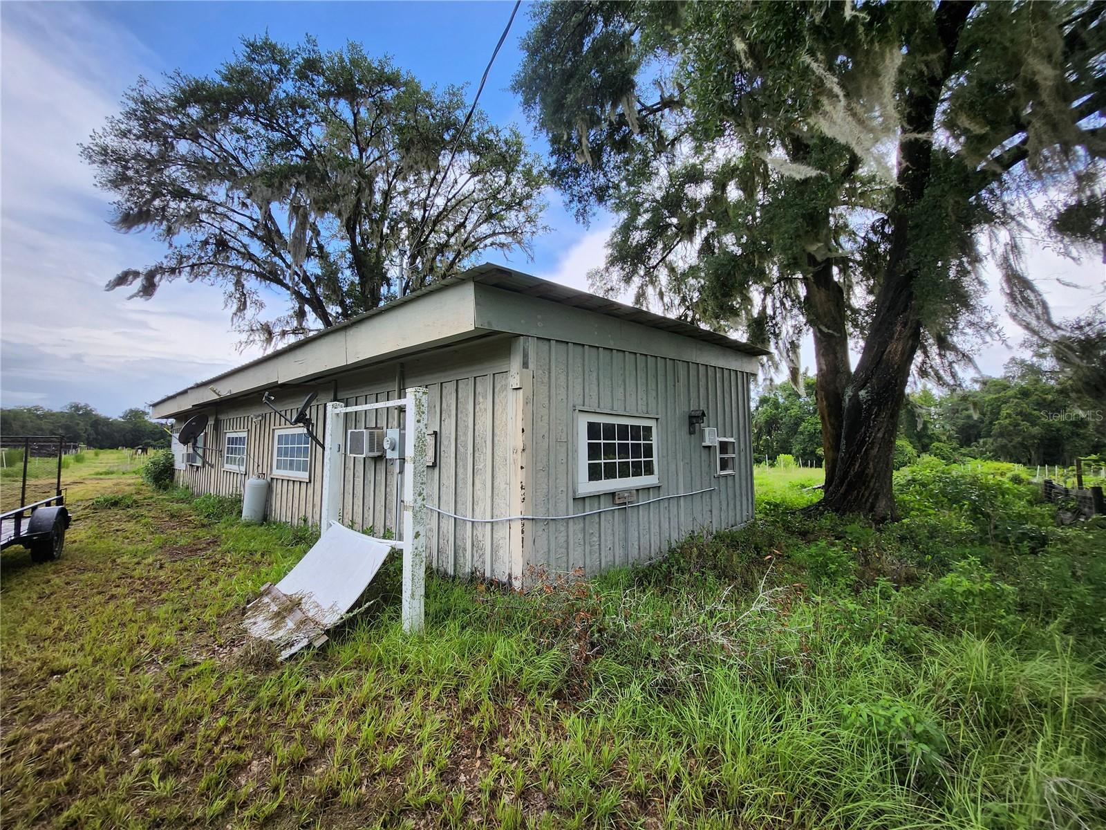 9333 E BUSHNELL ROAD