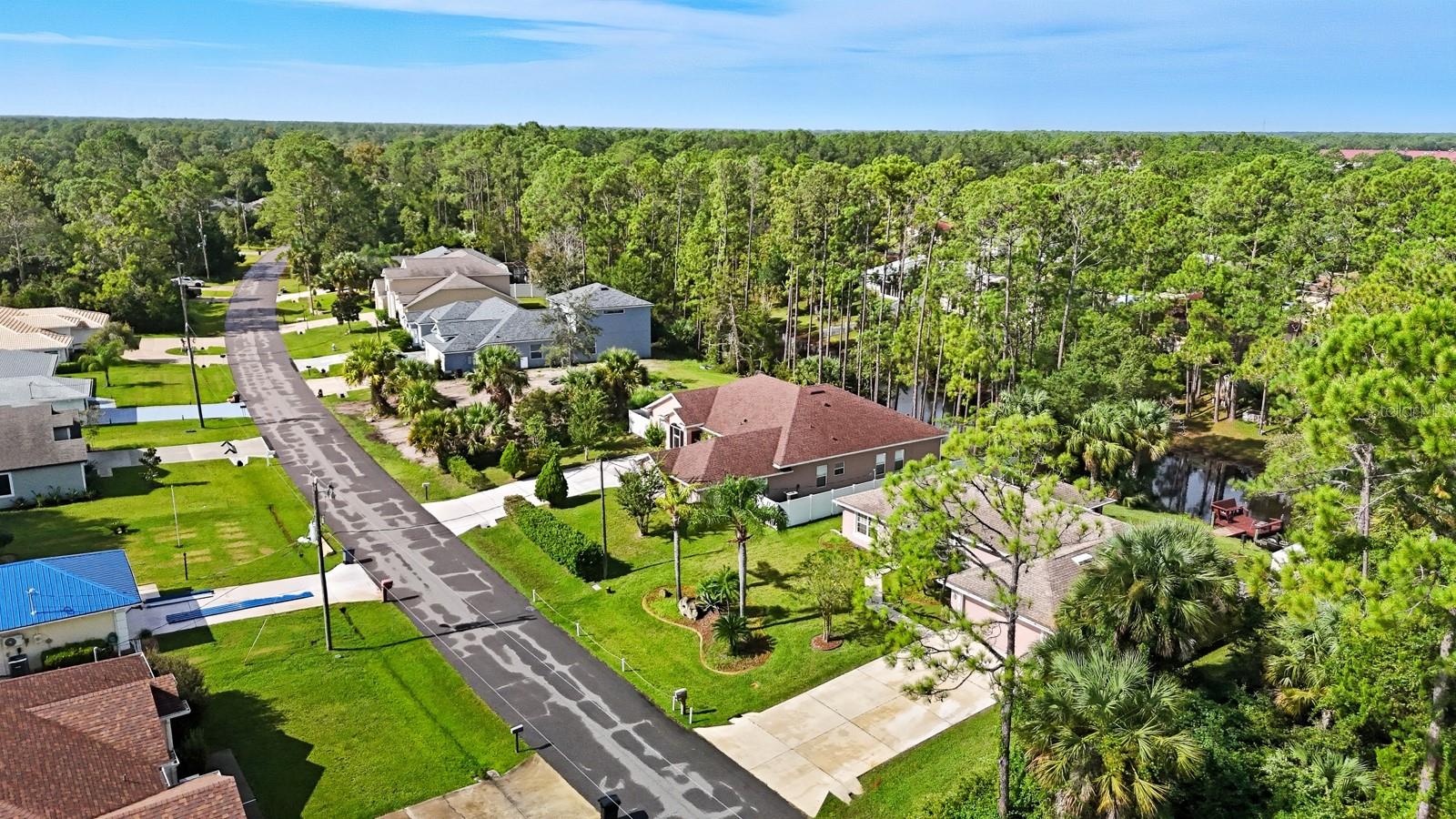 51 PRATTWOOD LANE