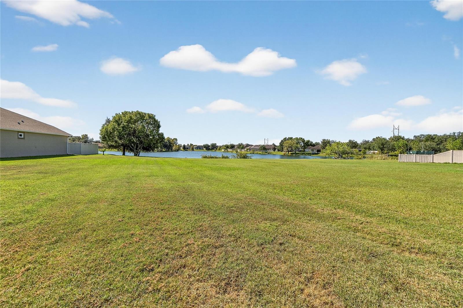 VILLAGES/BRIDGEWATERVILLAGE 02 - Residential Lease