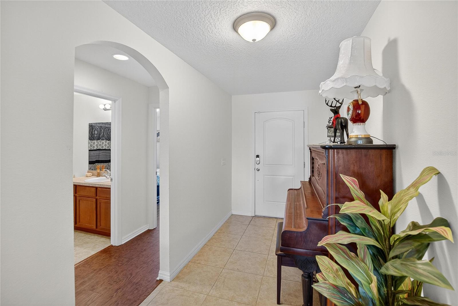 VILLAGES/BRIDGEWATERVILLAGE 02 - Residential Lease