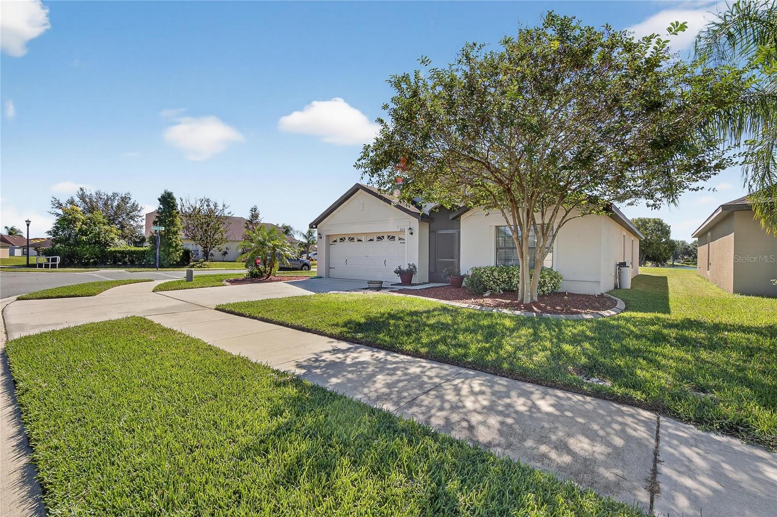 VILLAGES/BRIDGEWATERVILLAGE 02 - Residential Lease