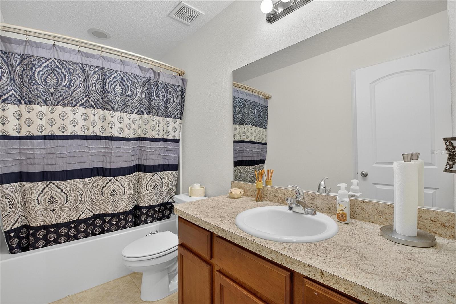 VILLAGES/BRIDGEWATERVILLAGE 02 - Residential Lease