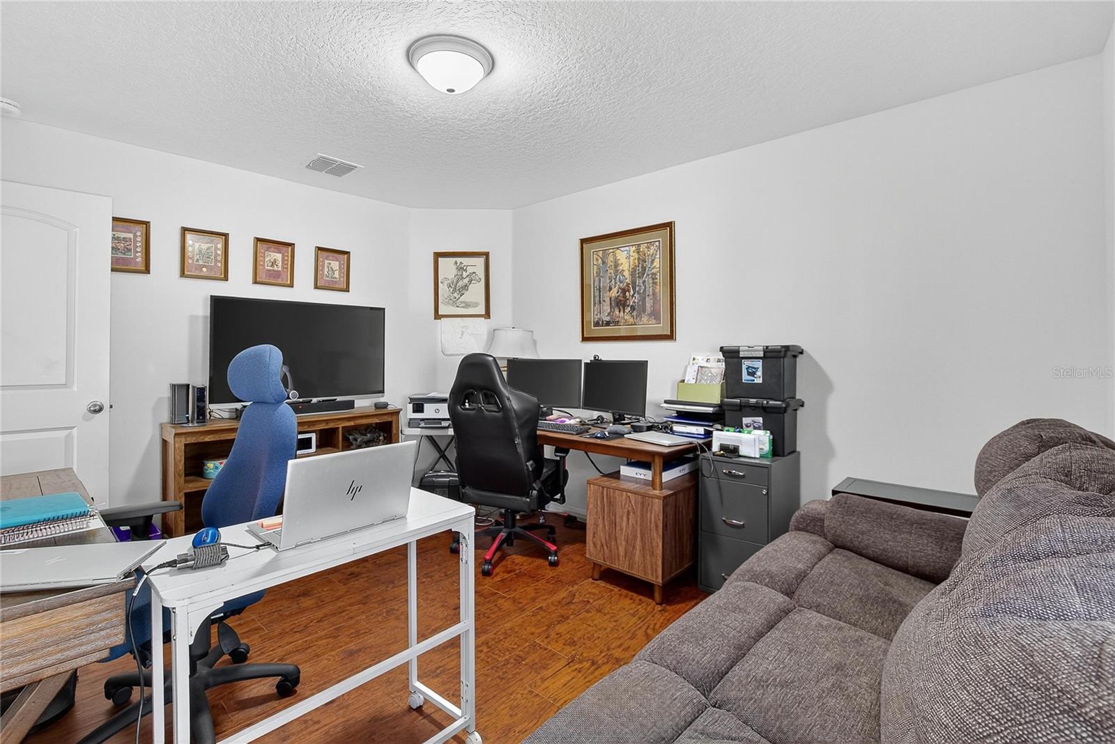 VILLAGES/BRIDGEWATERVILLAGE 02 - Residential Lease